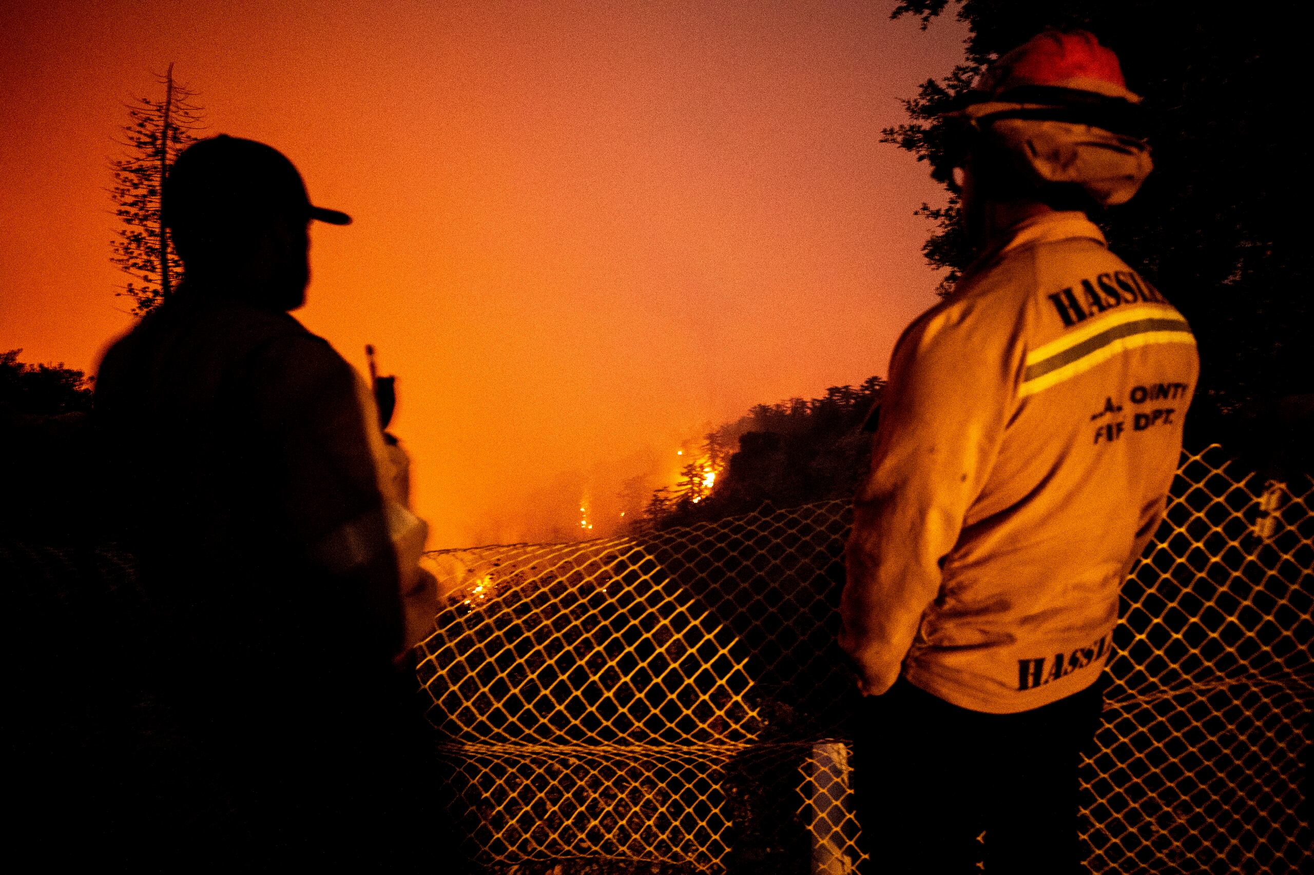 La investigación sobre las causas de los incendios continúa. (EFE/EPA/ETIENNE LAURENT/ARCHIVO)
