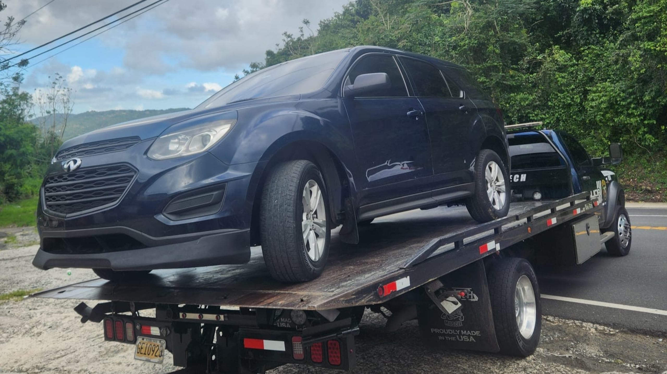 Un conductor por detenido por la posesión de este vehículo reportado hurtado, en el kilómetro 1.0 de la carretera PR-172 en Caguas.