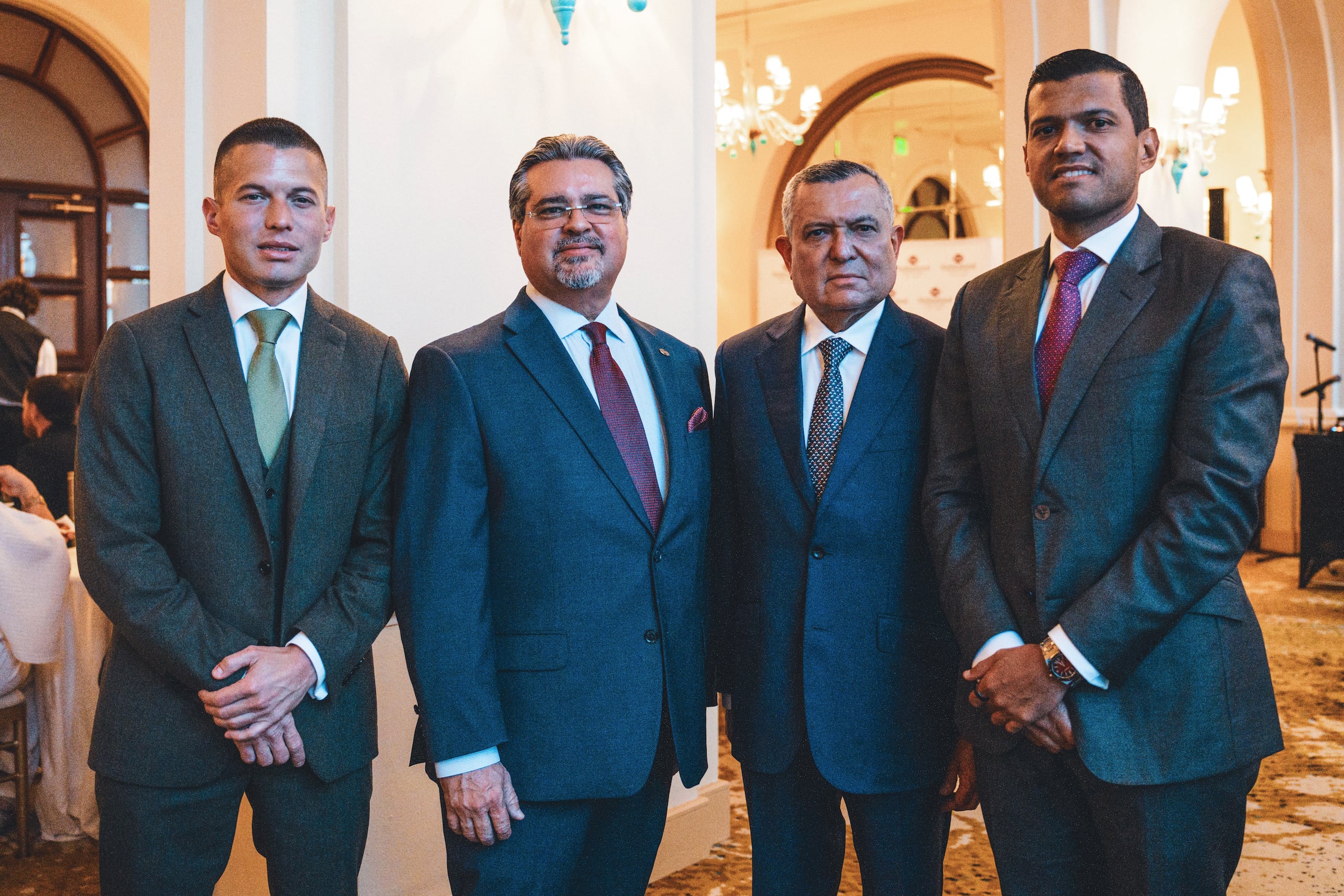 De izquierda a derecha: Tobías Enrique Carrero Valentiner, Michael Báez, Tobías Carrero Nácar y Rafael Carrero Valentiner.
