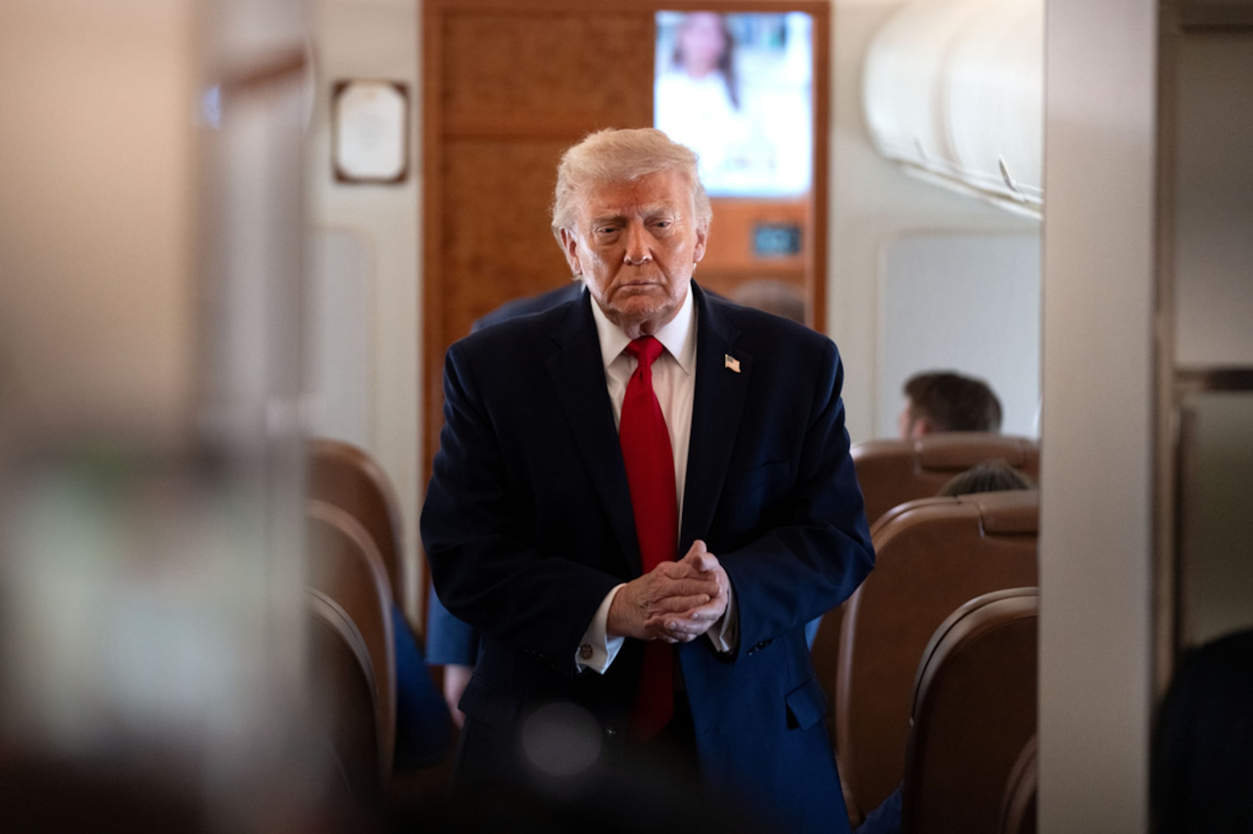 Según informó la CBS este lunes, el Gobierno de Trump busca revocar la ciudadanía a 17 ciudadanos estadounidenses acusados de fraude migratorio.