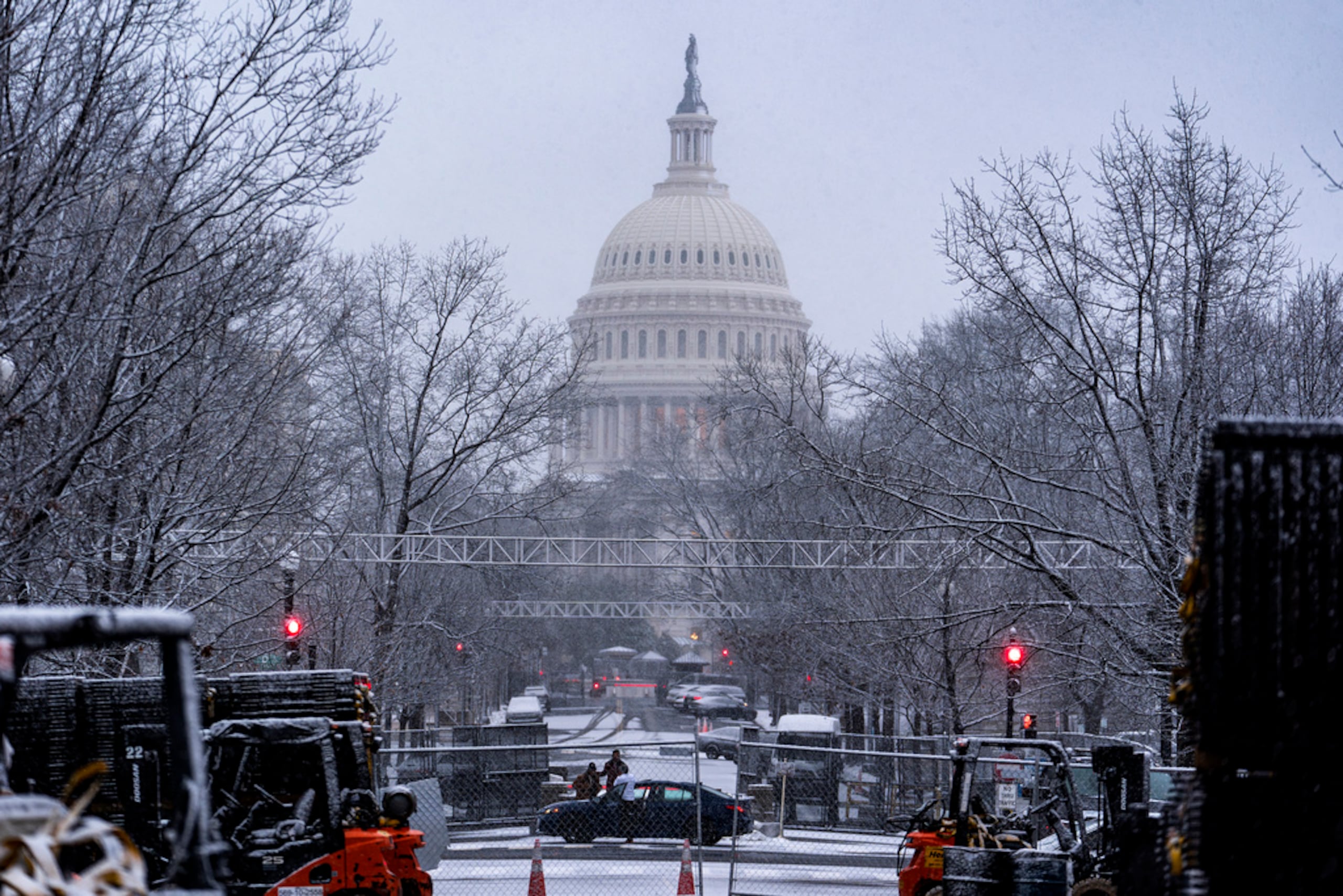 El pronóstico llevó a trasladar la ceremonia de investidura del presidente electo Donald Trump al interior de la Rotonda del Capitolio de Estados Unidos.