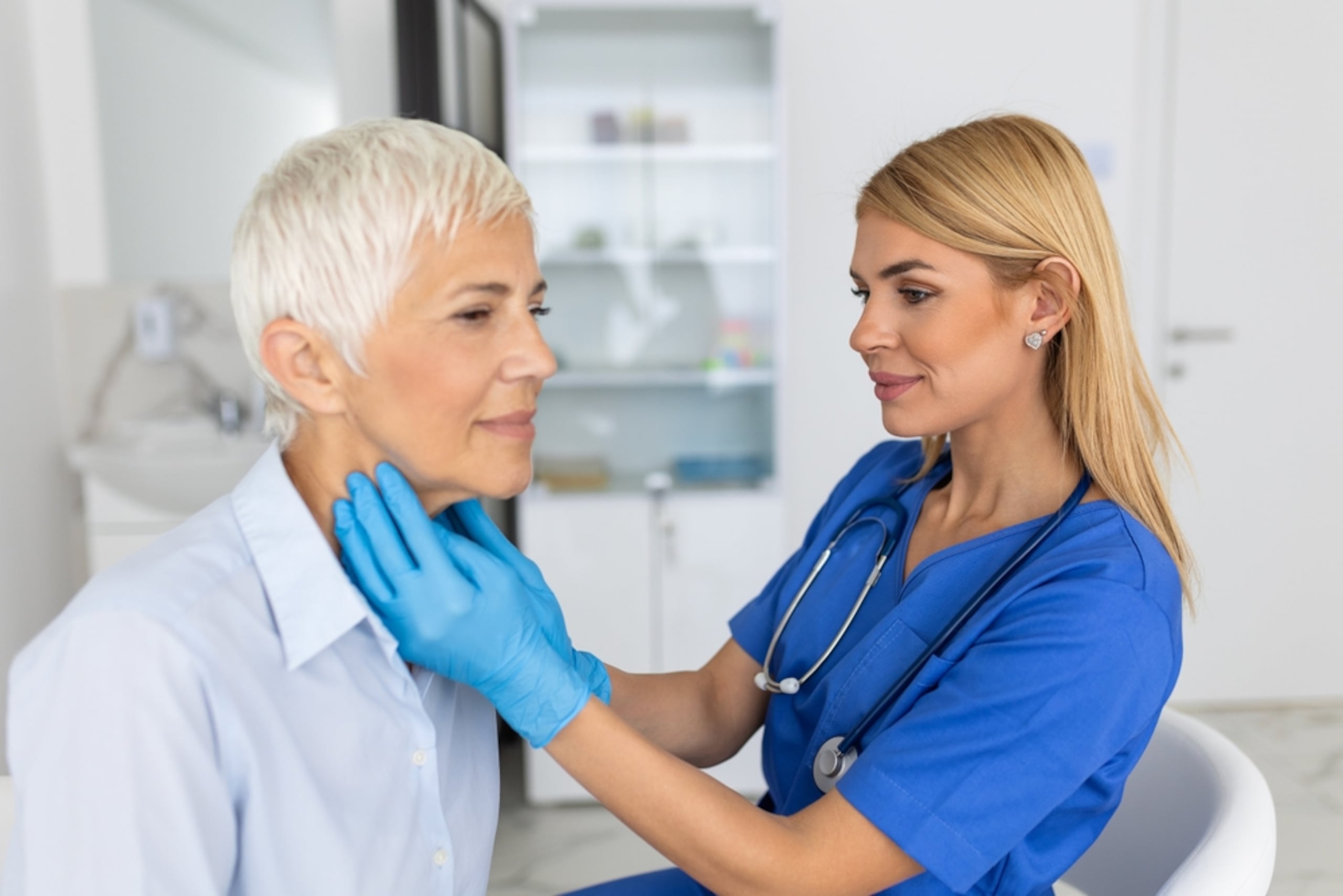 Tanto la diabetes como los trastornos de las tiroides implican cambios hormonales y son las afecciones más comunes que tratan los endocrinólogos.