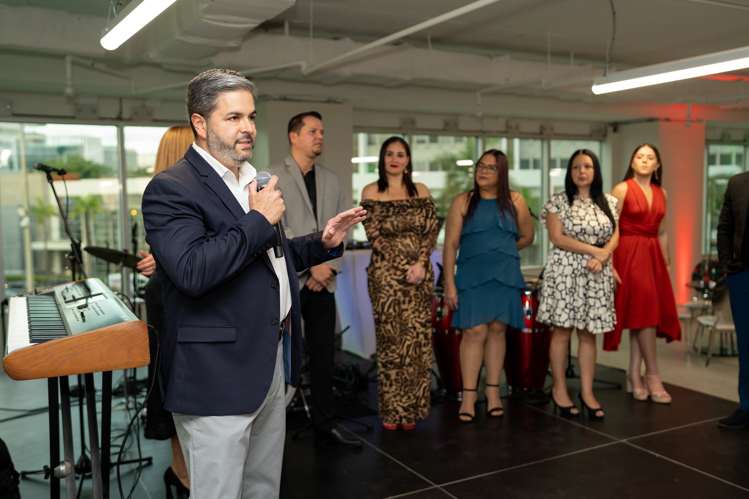 “Nos esforzamos en proveer oficinas completamente listas para alquilar. Eso nos diferencia. Queremos continuar ofreciendo un servicio único, no solo para nuestros edificios, sino para toda la Milla de Oro”, concluyó García Martínez.