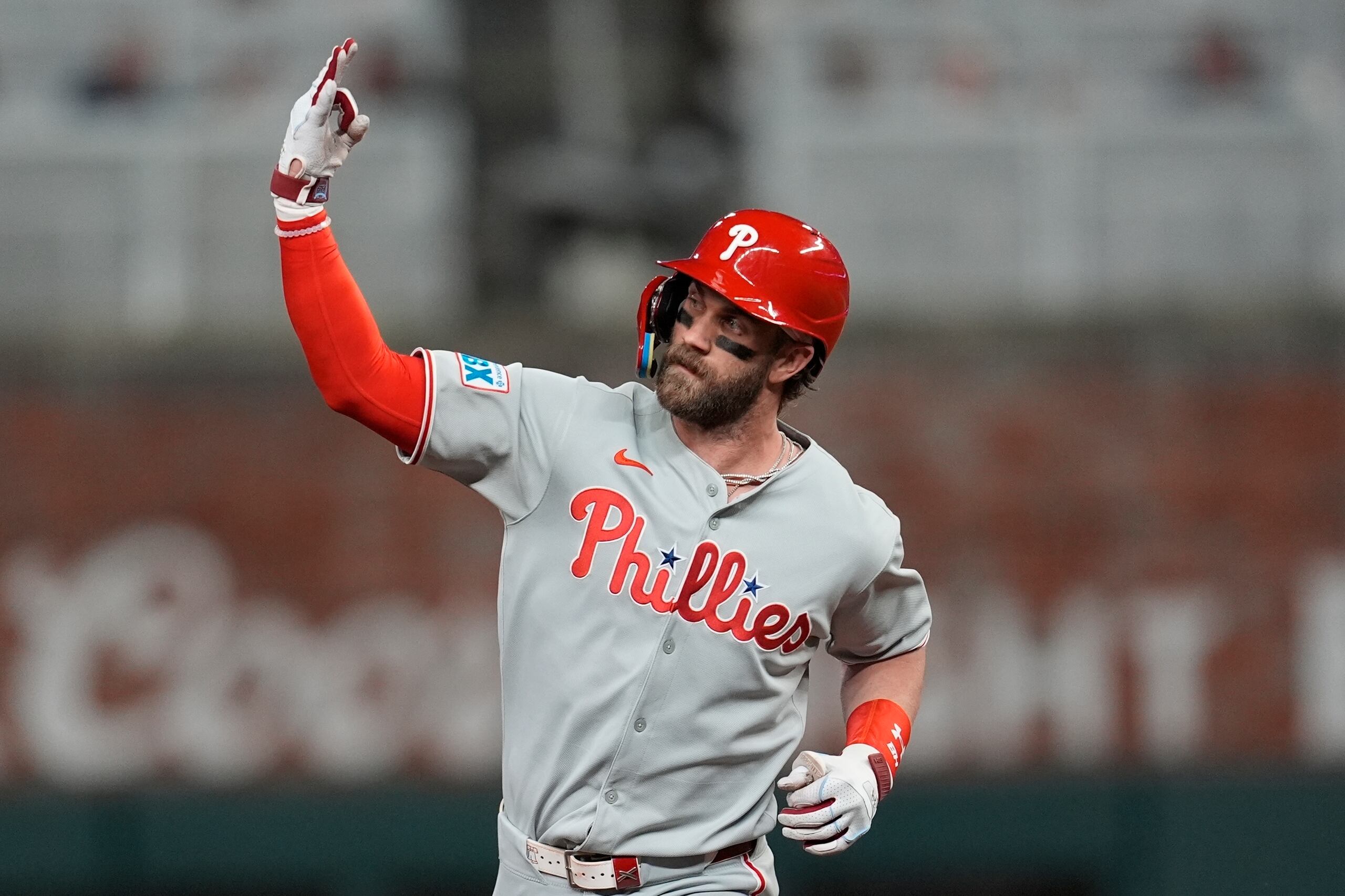 Bryce Harper de los Phillies de Filadelfia.