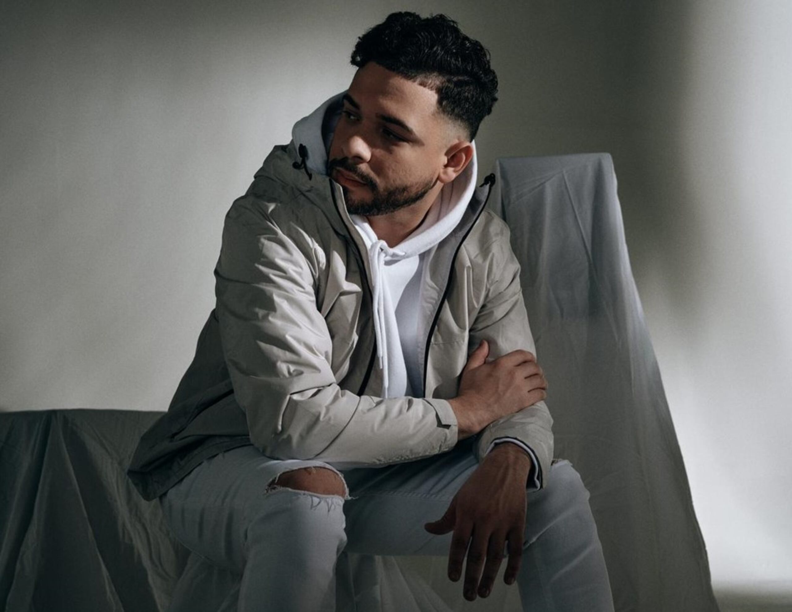 El álbum está disponible en todas las plataformas digitales de música.