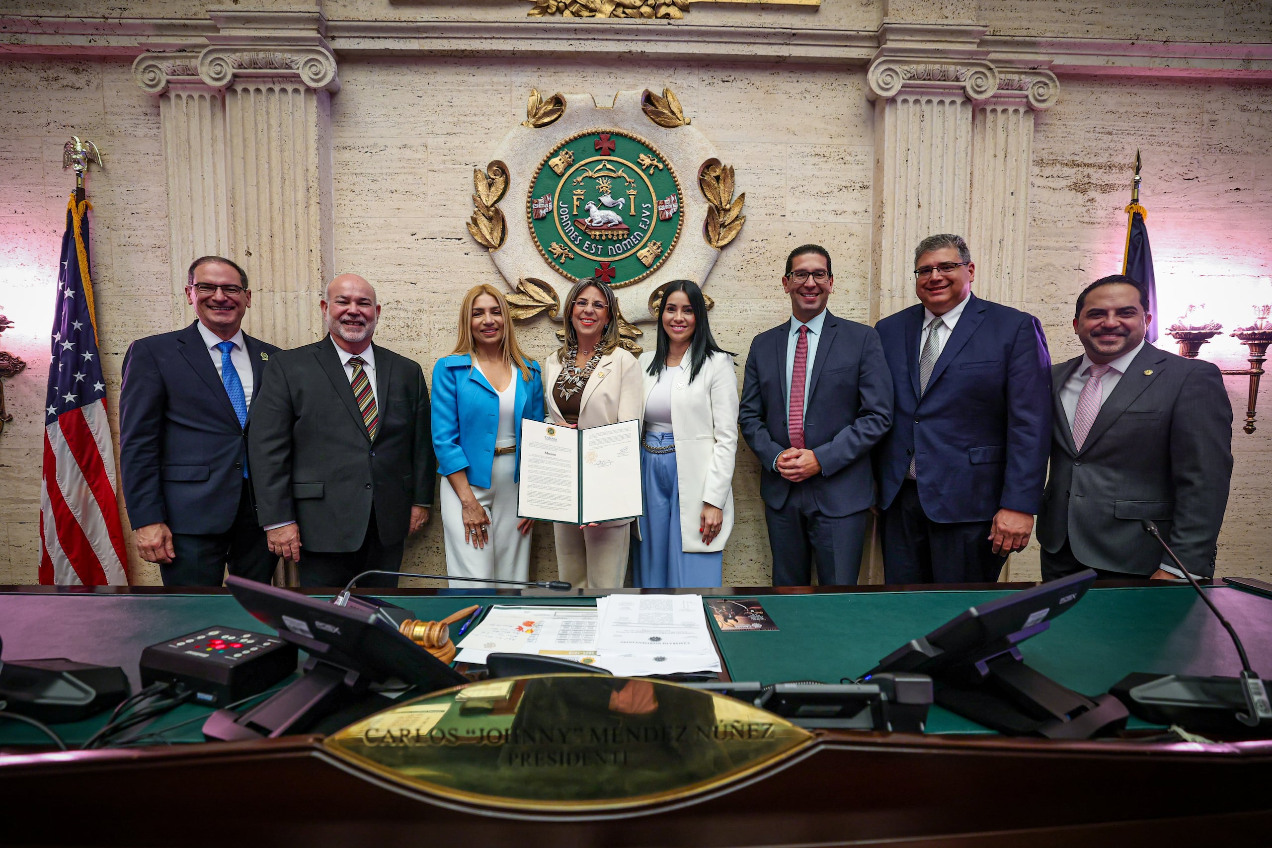 El reconocimiento se realizó mediante una Resolución presentada por el presidente cameral, Carlos Méndez Núñez.