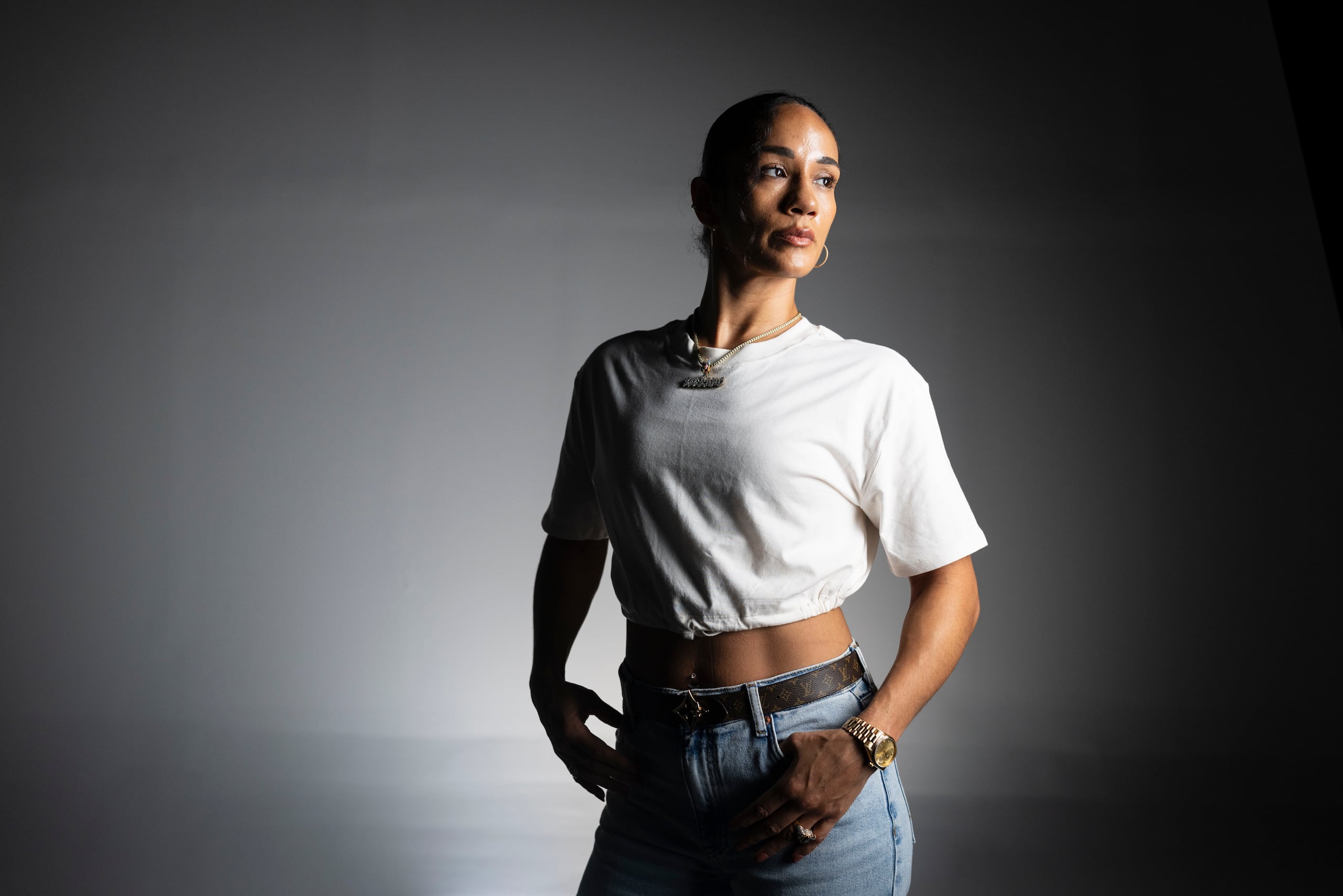 Amanda Serrano contempla su retiro del boxeo profesional.
