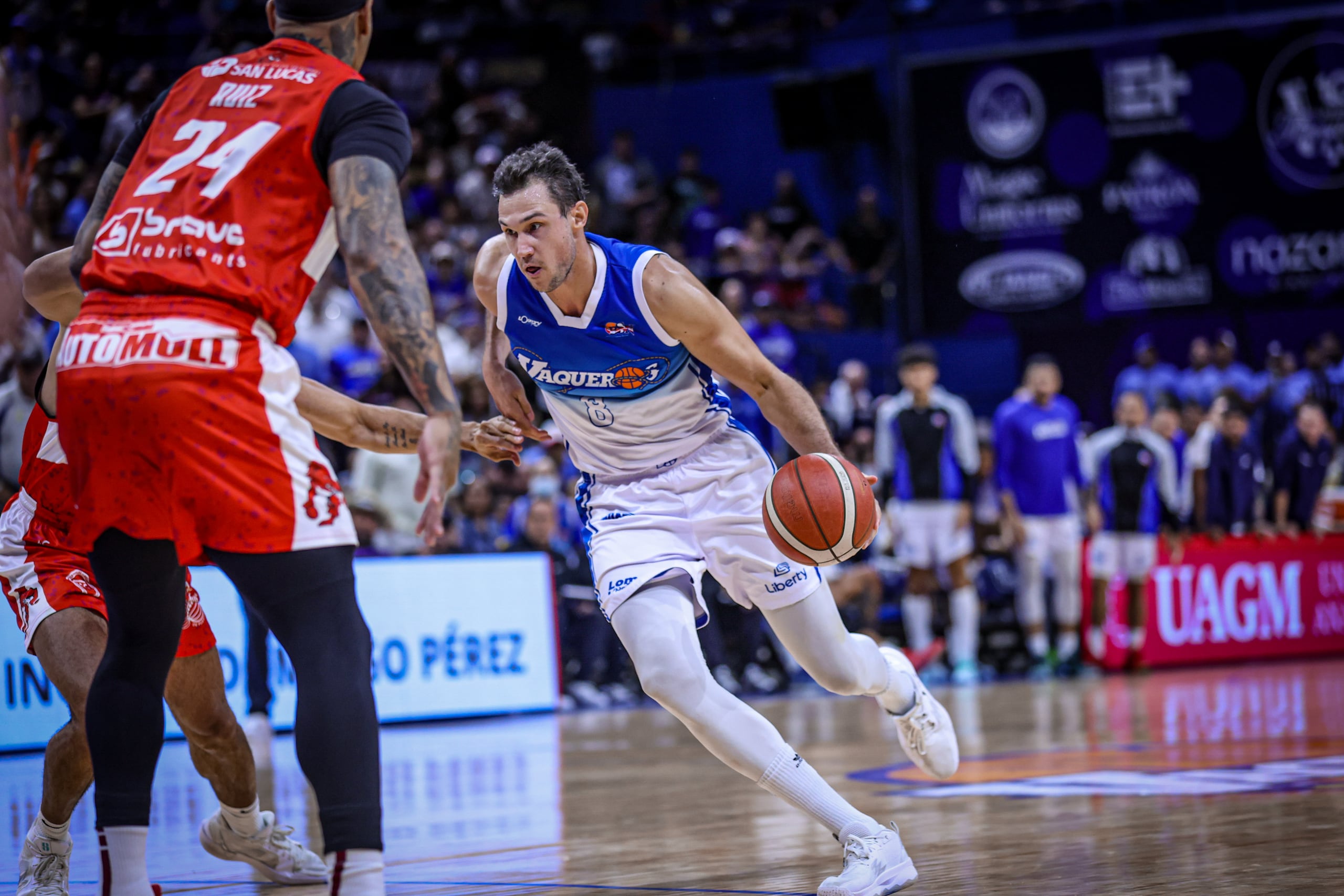 El italiano Danilo Gallinari fue uno de los refuerzos de los Vaqueros de Bayamón esta temporada.