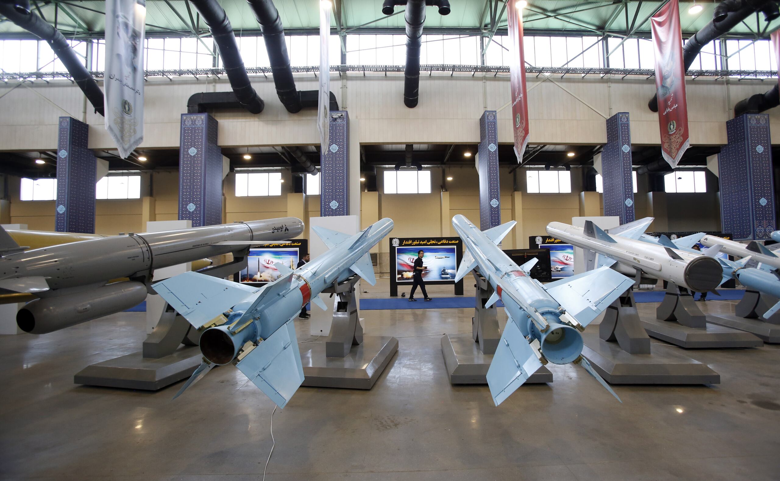 El anuncio surge después que el presidente Joe Biden, durante la reunión del Grupo de los Siete celebrada la semana pasada en Italia, sugiriera que tal medida podría ser necesaria.