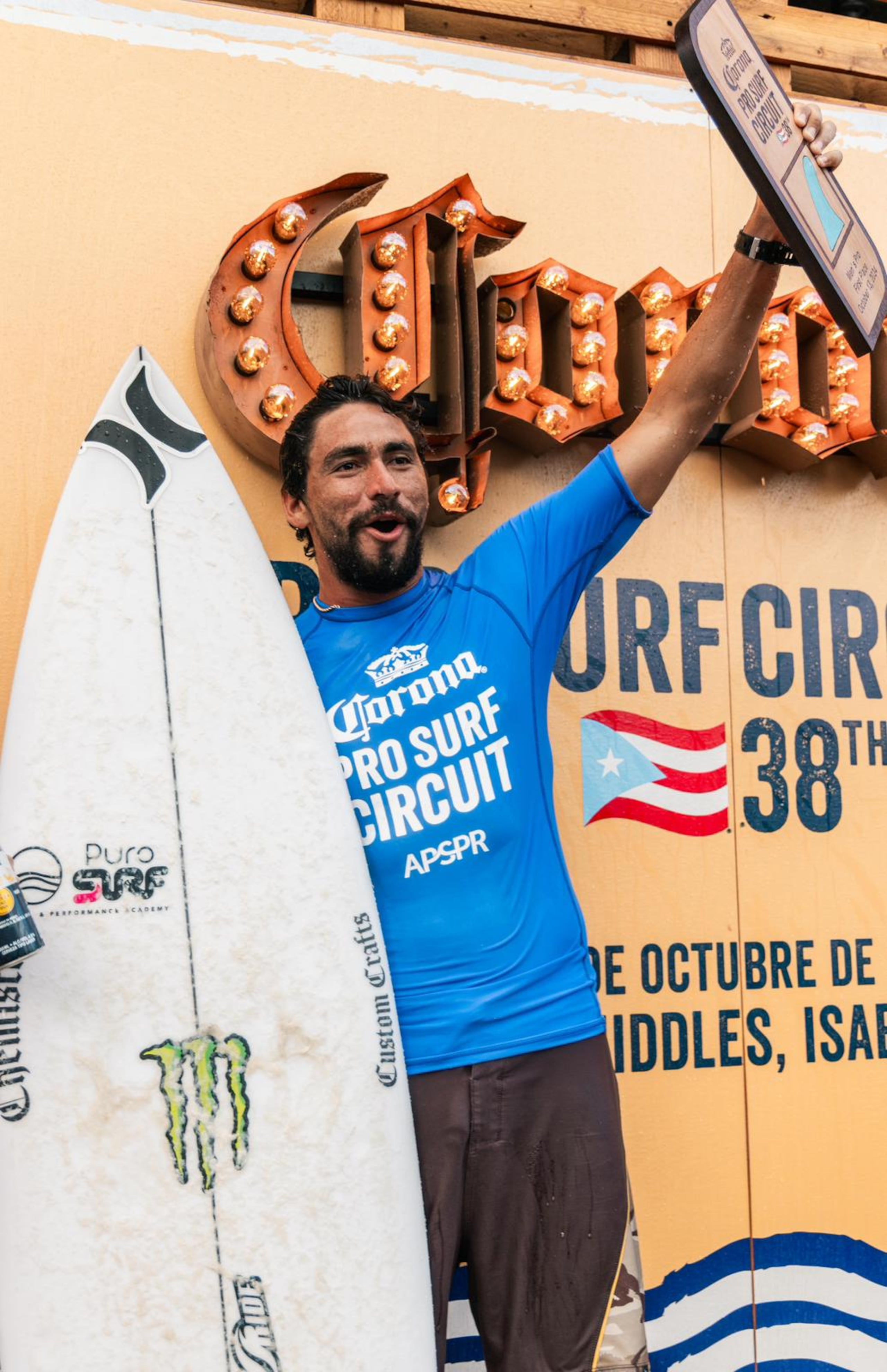 Bryan Pérez fue el ganador de la rama masculina.