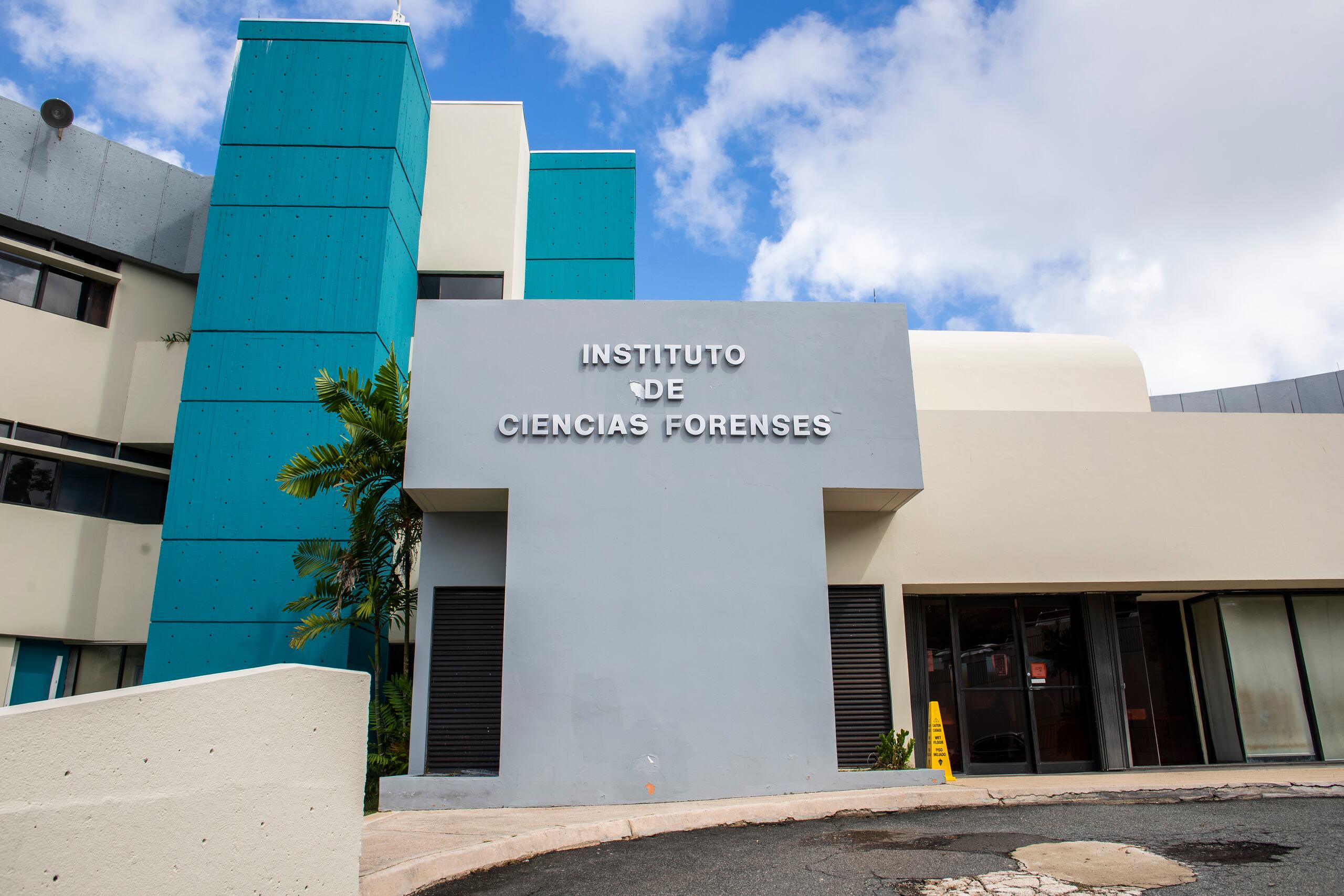 El occiso fue identificado en el Instituto de Ciencias Forenses.