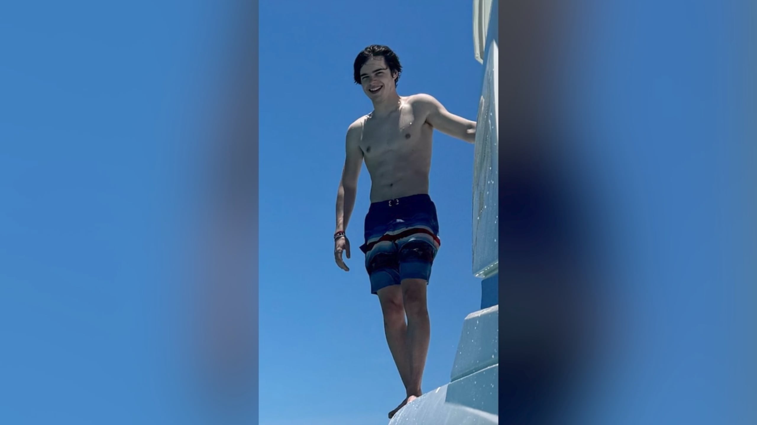 El hijo del cantante recordó cuando sólo le gustaba ver el contenido de los demás y después se animó a ser él el protagonista.