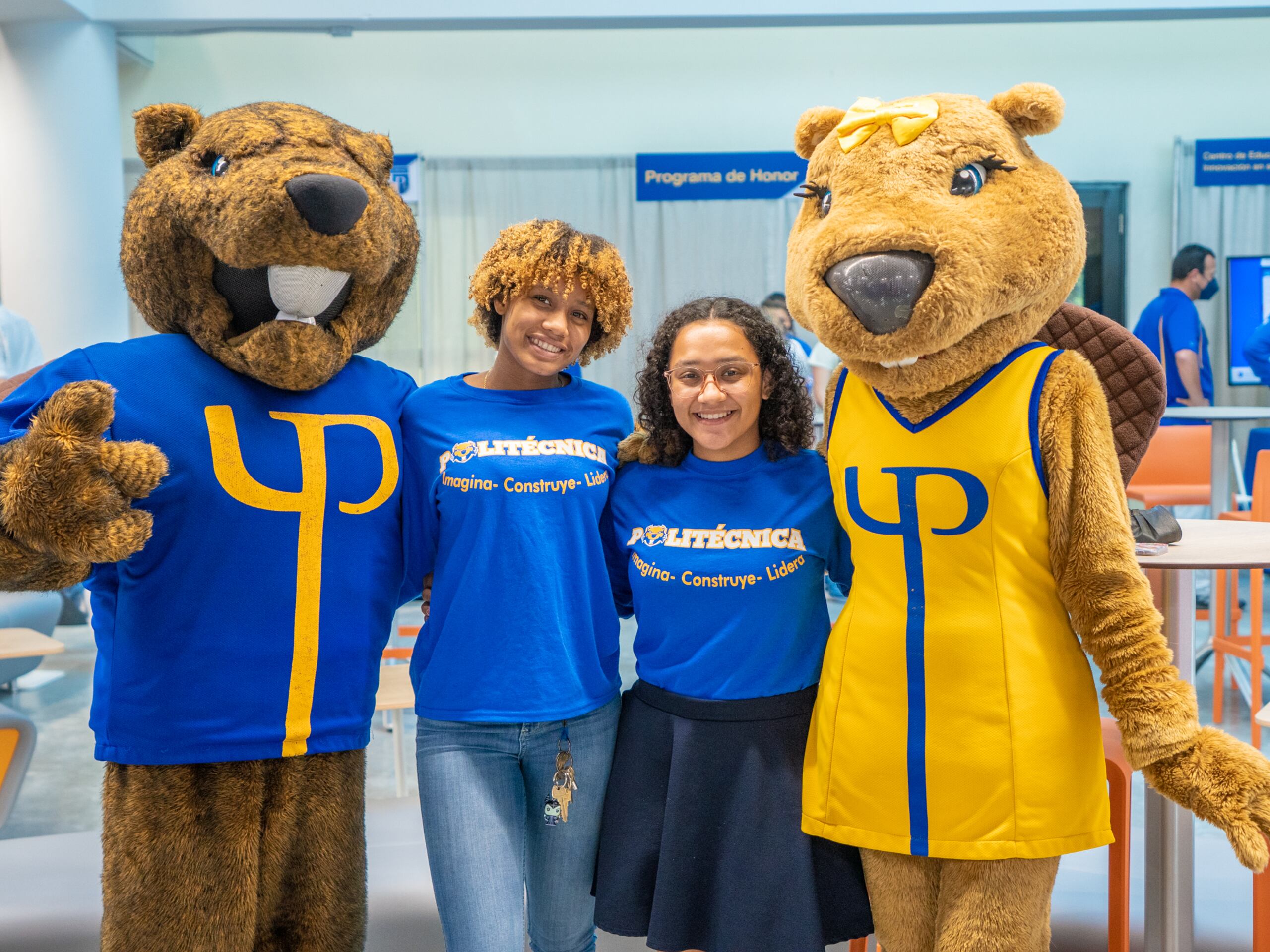 De acuerdo con su página web, la misión de la institución es brindar oportunidades a estudiantes con distintos trasfondos para cultivar su potencial de liderazgo, productividad y competitividad