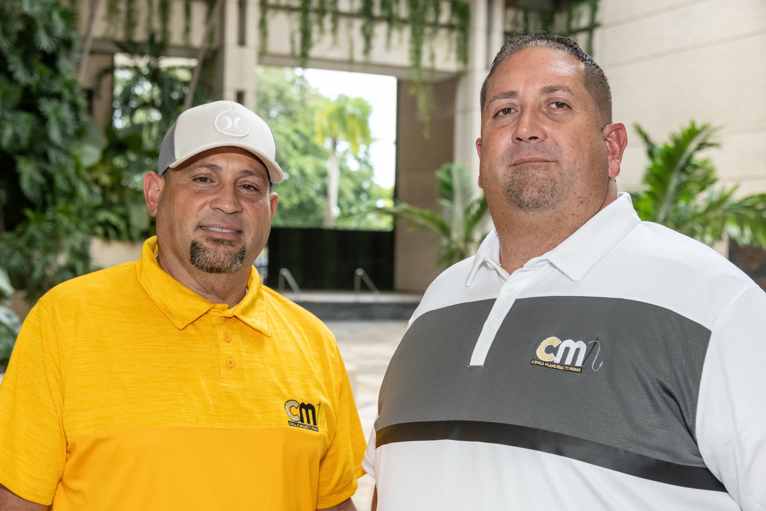 Ramón Díaz y Edgar Velázquez, dueño de Cidra Manufacturing.