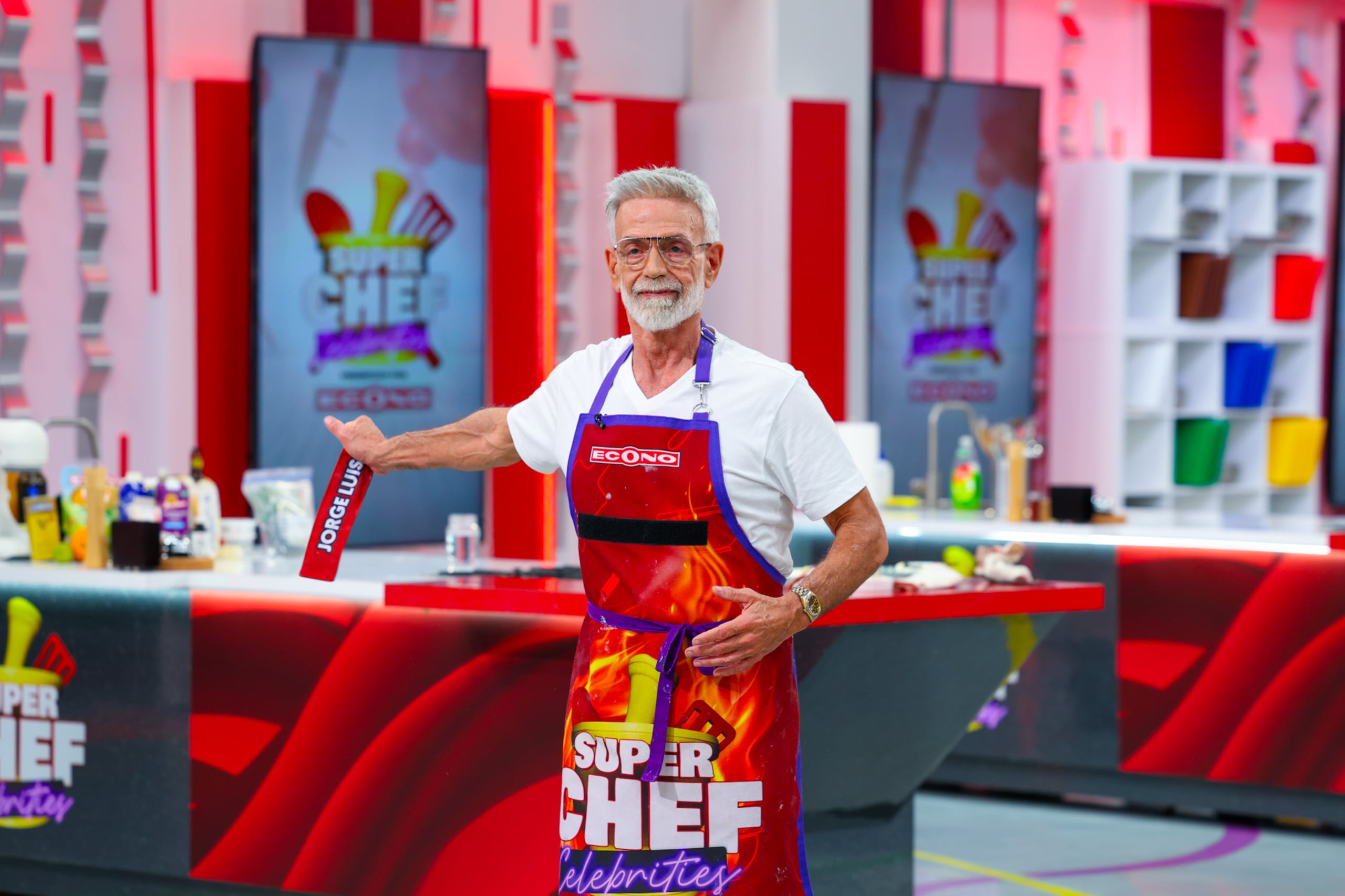 Jorge Luis Ramos sobrevivió siete semanas de la competencia culinaria de Wapa TV.