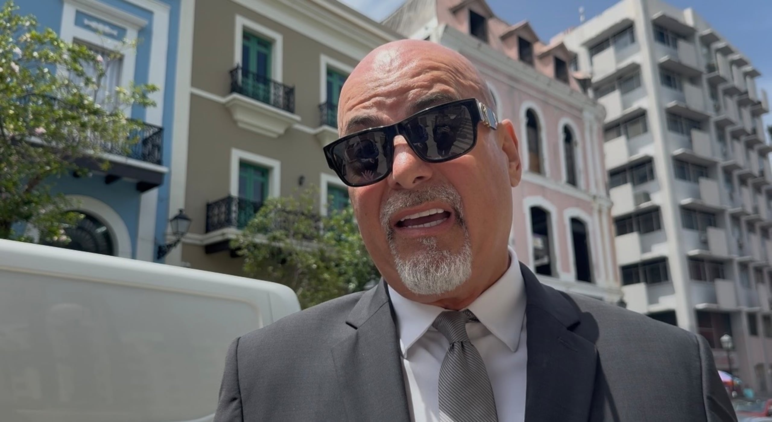 Ángel Luis Marrero Colón, dueño de Luichy's Seaside Hotel