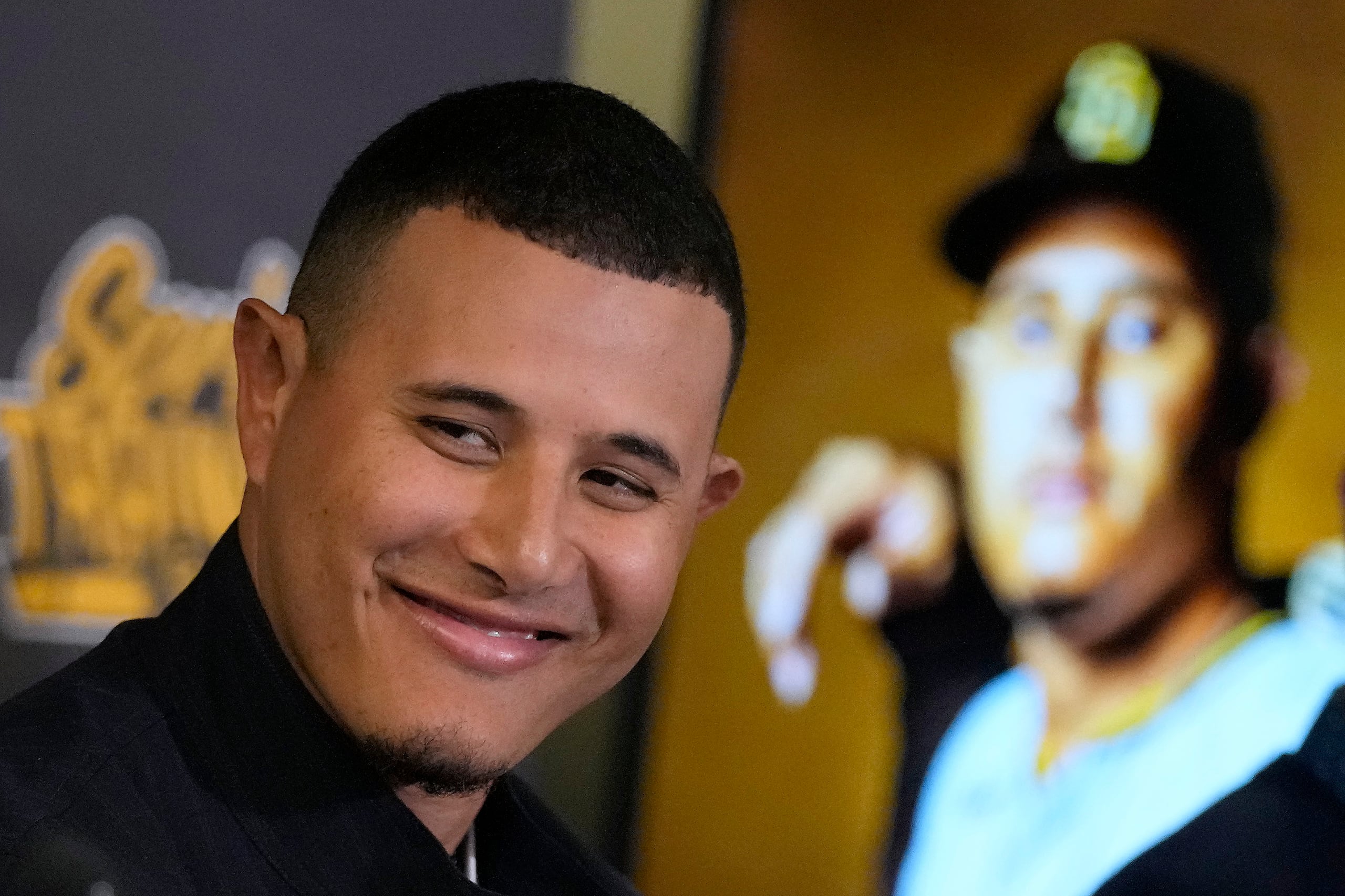 Manny Machado actualmente está recuperándose de una operación de un codo.