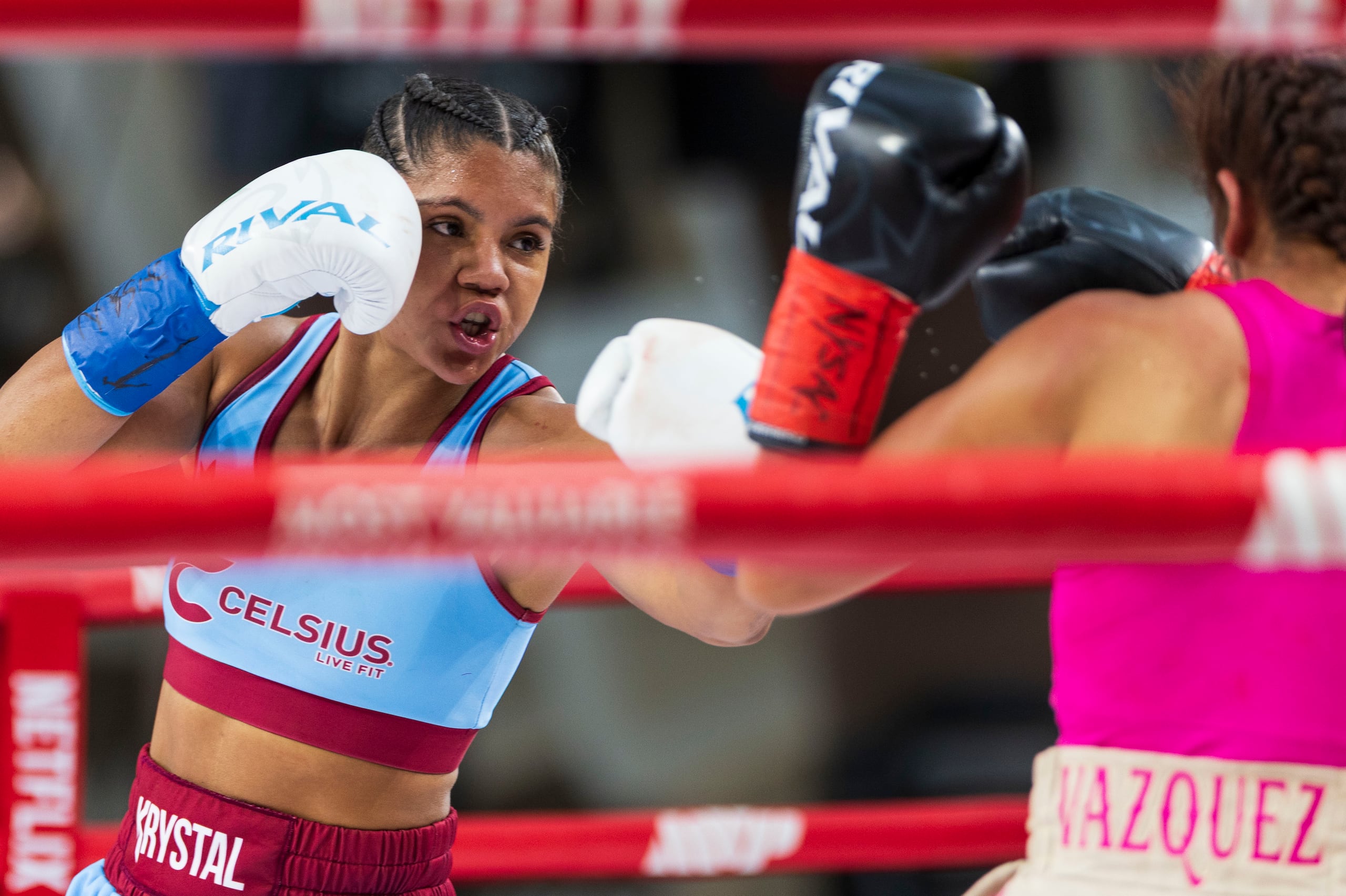 Kristal Rosado en una pelea ante la argentina Agustina Vazquez.
###
Foto por:
Xavier Araújo | GFR Media
xavier.araujo@gfrmedia.com
Araujo