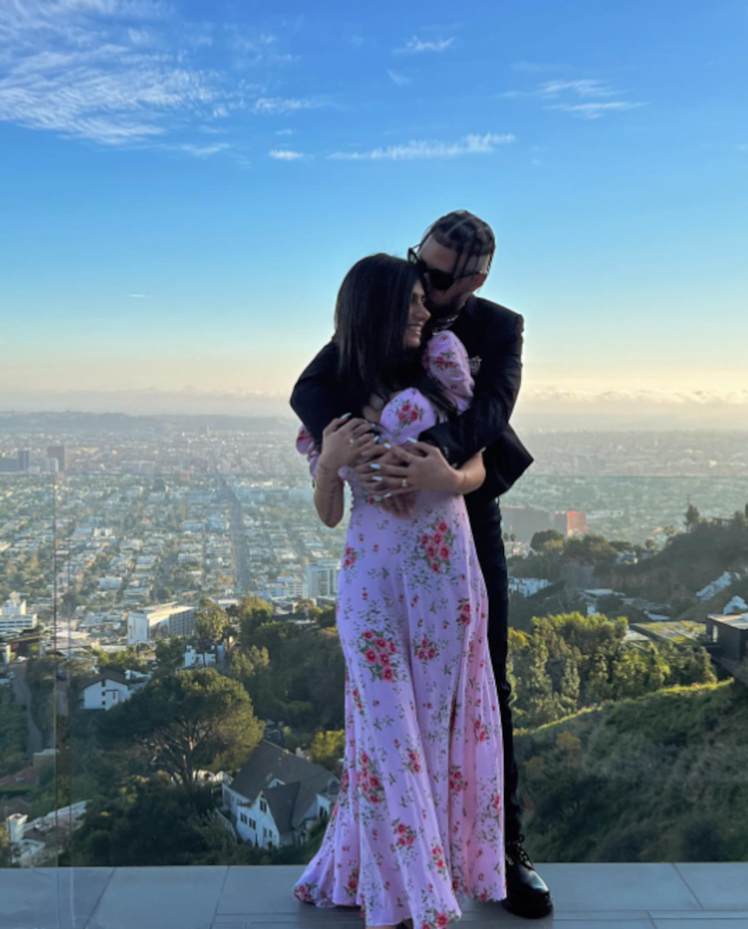 El cantante y la modelo tuvieron un fuerte intercambio en las redes, sin embargo las publicaciones fueron eliminadas.