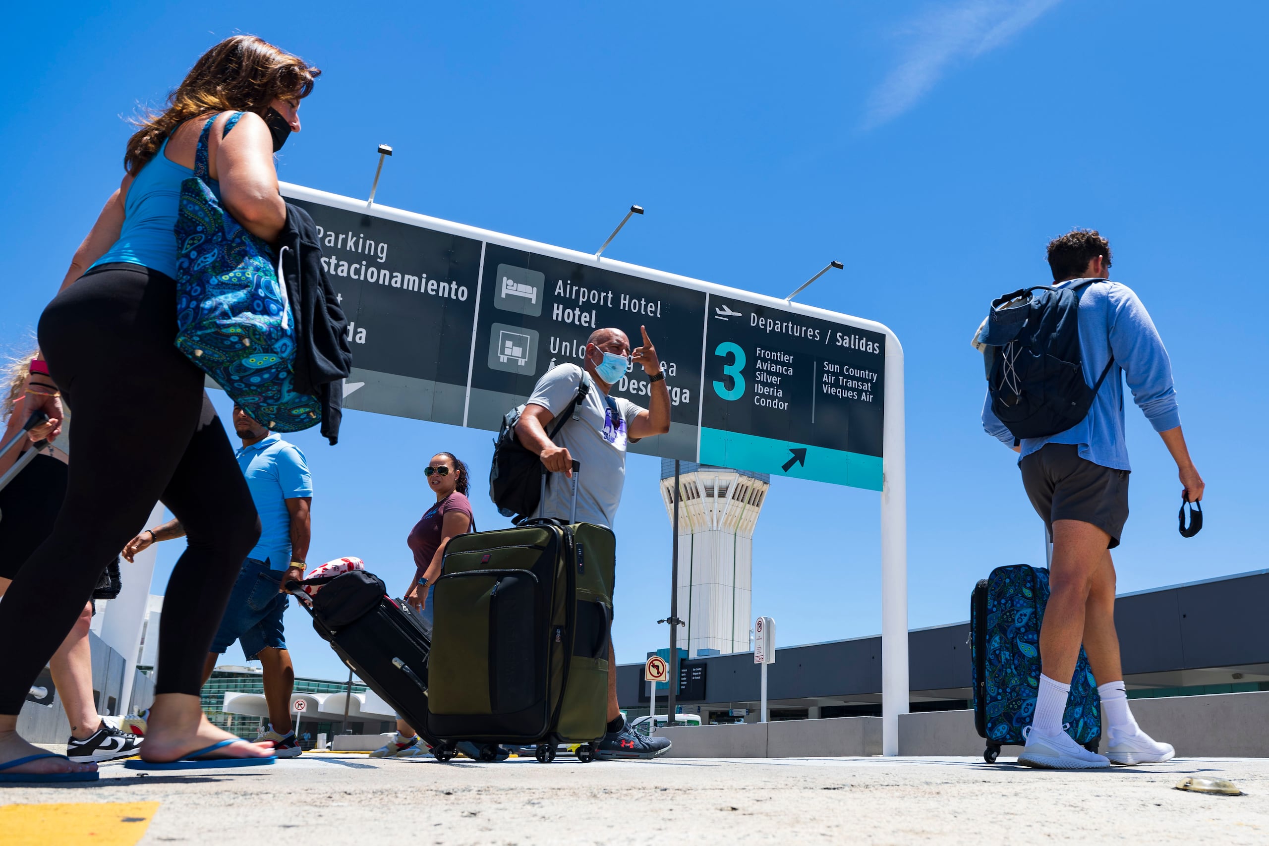 Recomiendan revisar su itinerario con la aerolínea.