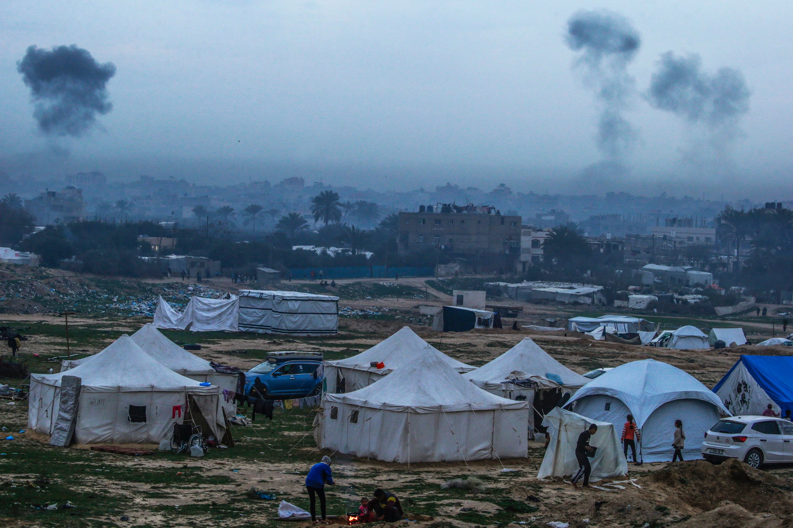 Más de 28,000 palestinos y más de 1,300 israelíes han muerto desde que comenzase el conflicto el pasado 7 de Octubre, según el Ministerio de Salud palestino y las Fuerzas de Defensa de Israel (FDI).