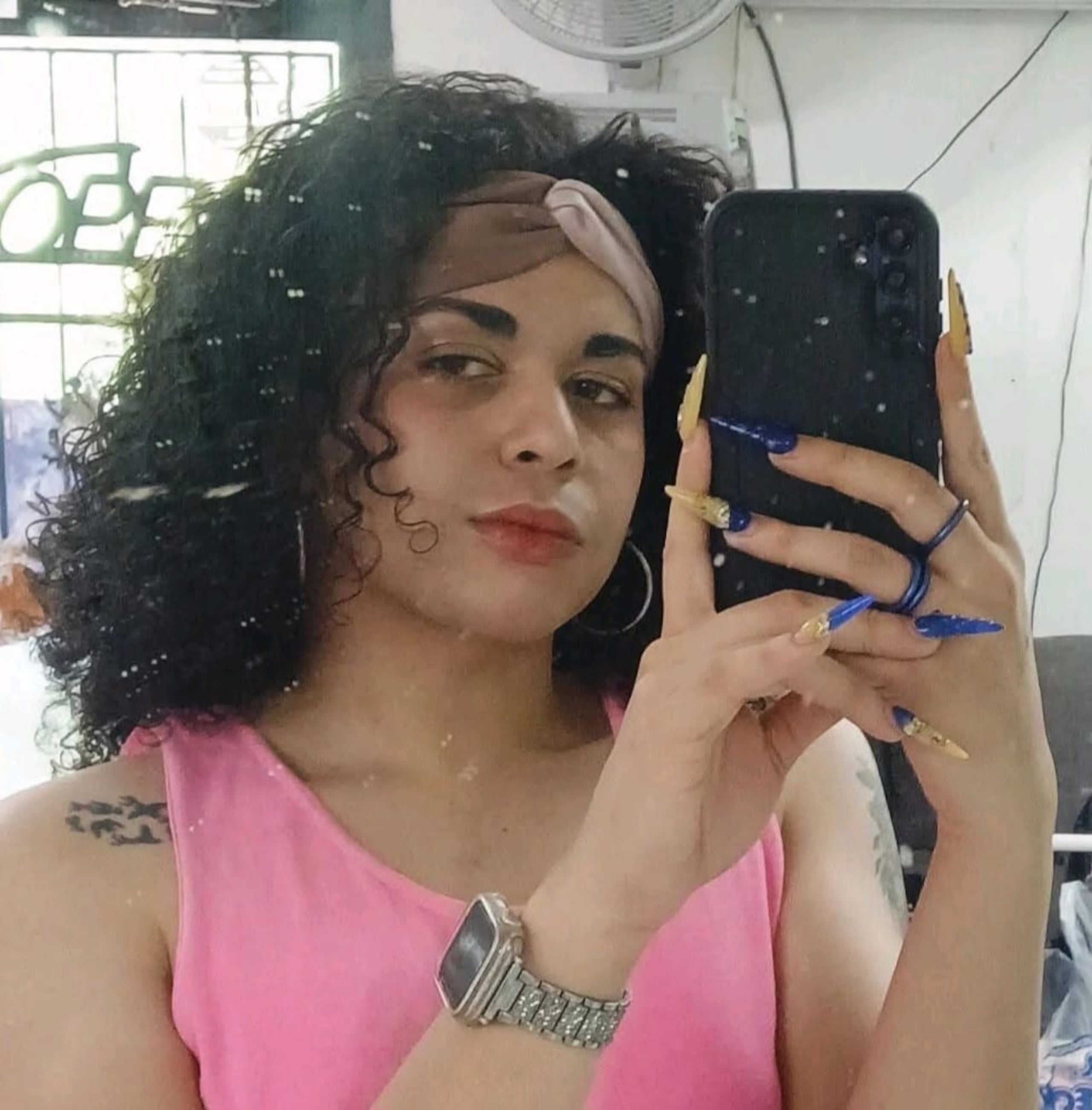 Melvin Joel Troche Vivas, se encuentra desaparecida desde el 26 de noviembre cuando salió de una residencia de un familiar en el callejón Los Matos, en Cabo Rojo y no se ha vuelto a saber de ella.