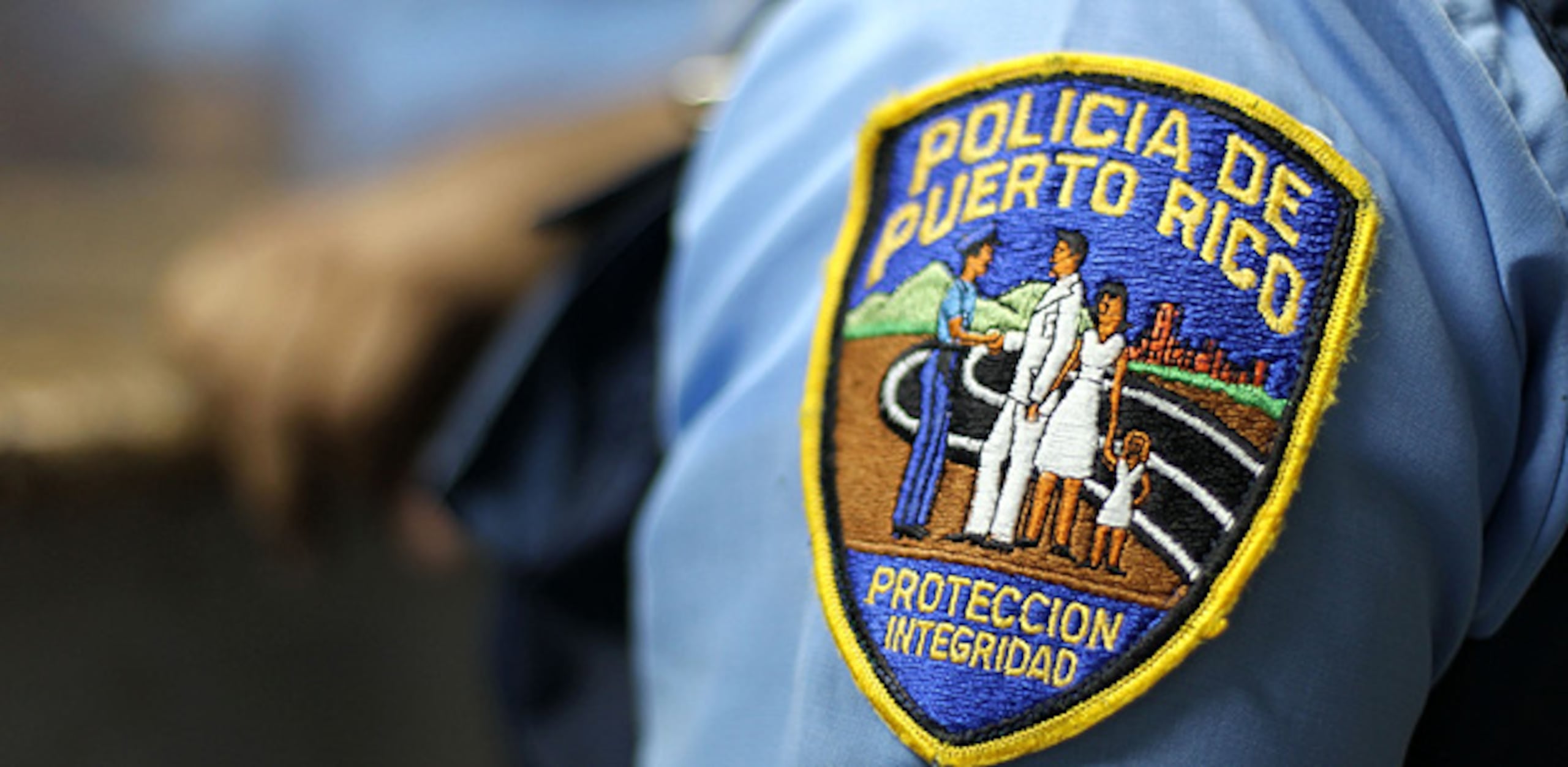 El agente Wilfredo Rivera, Coordinador alterno de la Ley 154, en unión a la fiscal Karina Murati de la Fiscalía de Carolina llevaron a cabo la investigación. (Archivo)