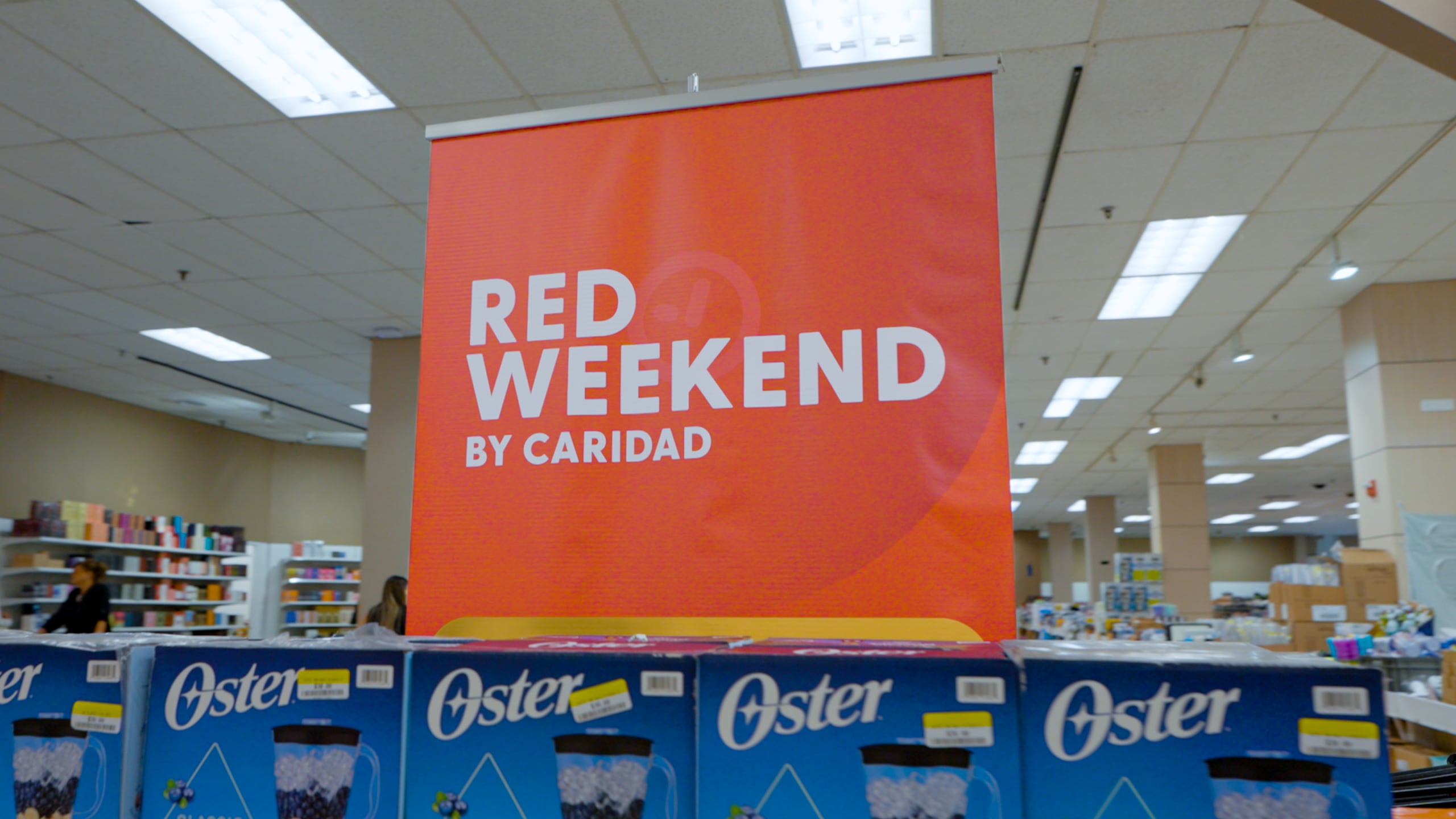 El evento Red Weekend de Farmacias caridad se lleva a cabo hasta el domingo 8 de marzo en el antiguo local de Sears, en el primer nivel de Plaza Las Américas.
