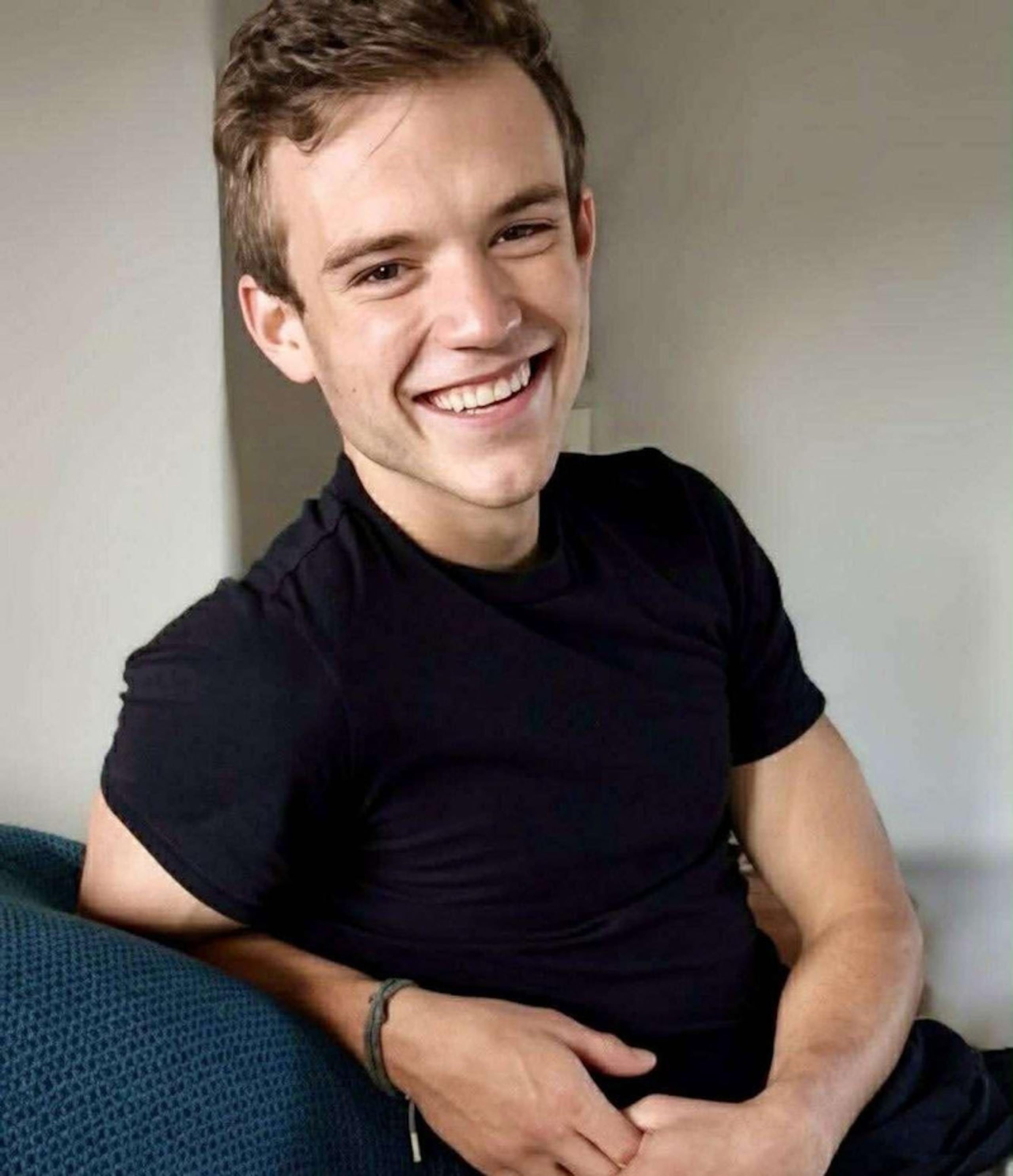 Rhett Messerly era conocido en la industria del cine para adultos como Scott Finn.