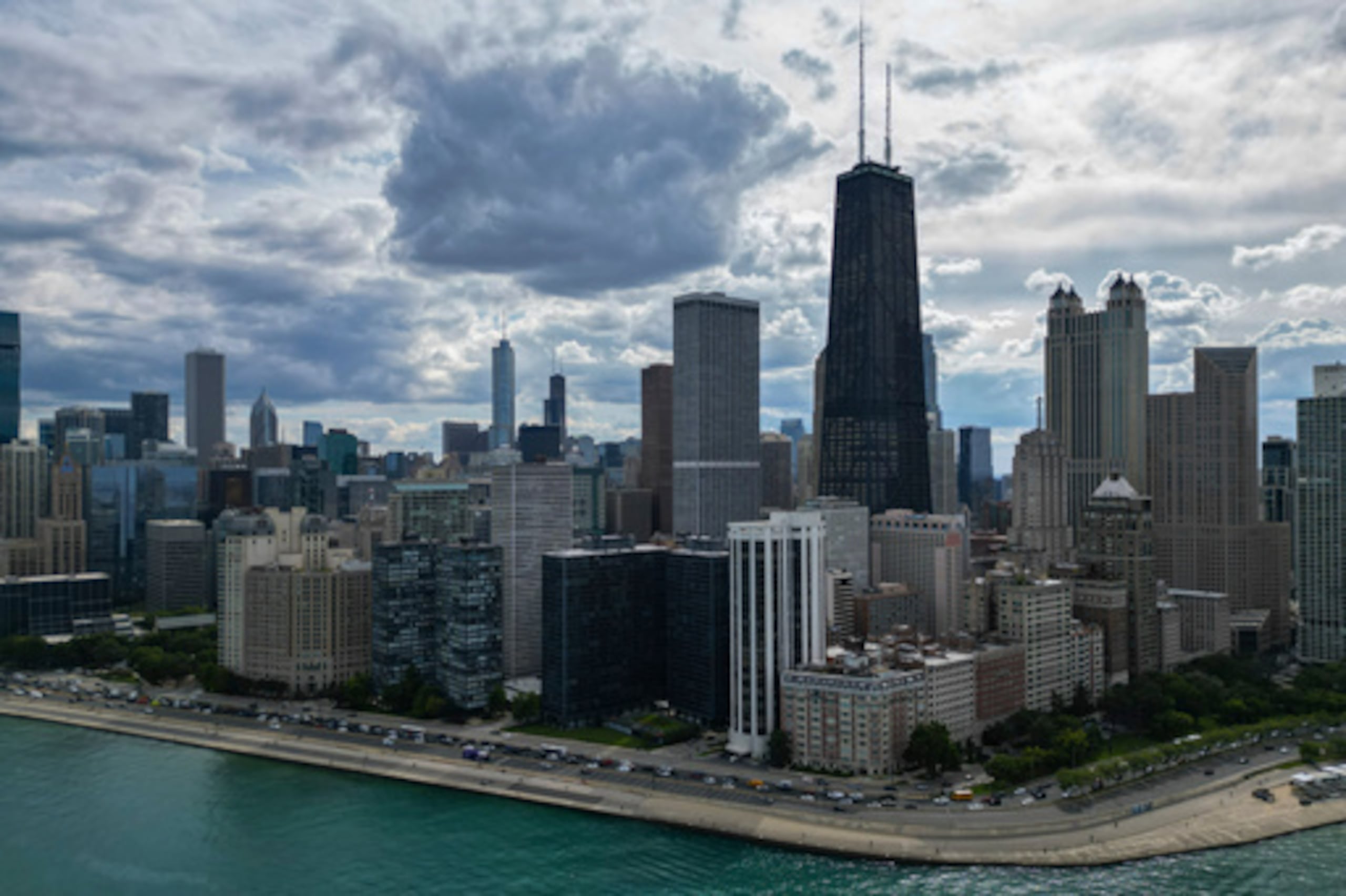 ARCHIVO - El perfil urbano de Chicago, el 27 de agosto de 2025. (Foto AP/Erin Hooley, archivo)