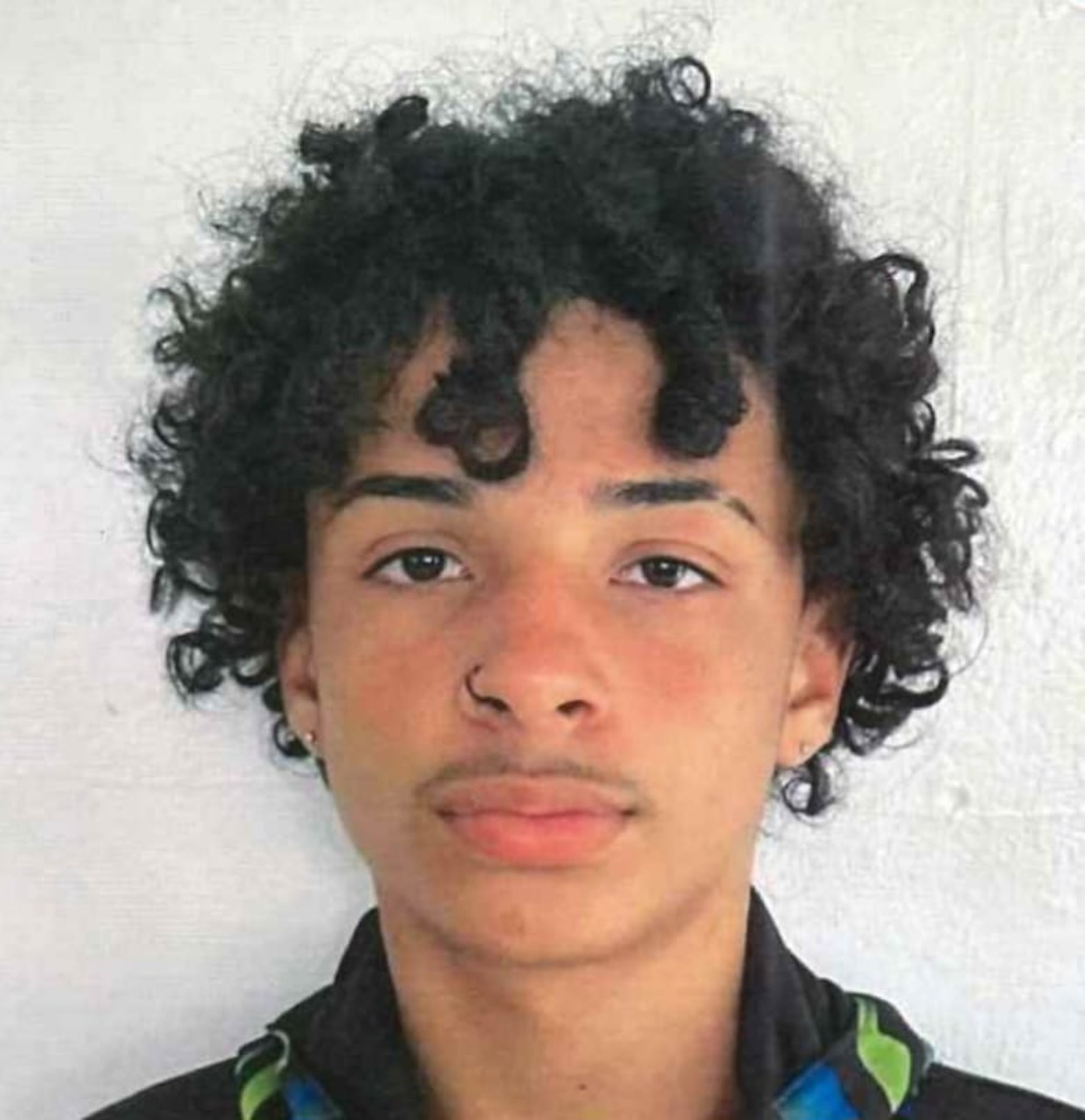 José Jarul García Freire, de 15 años, fue visto por última vez en los predios de su residencia en el sector Cuesta Quiles, del barrio San Antón, en Carolina.