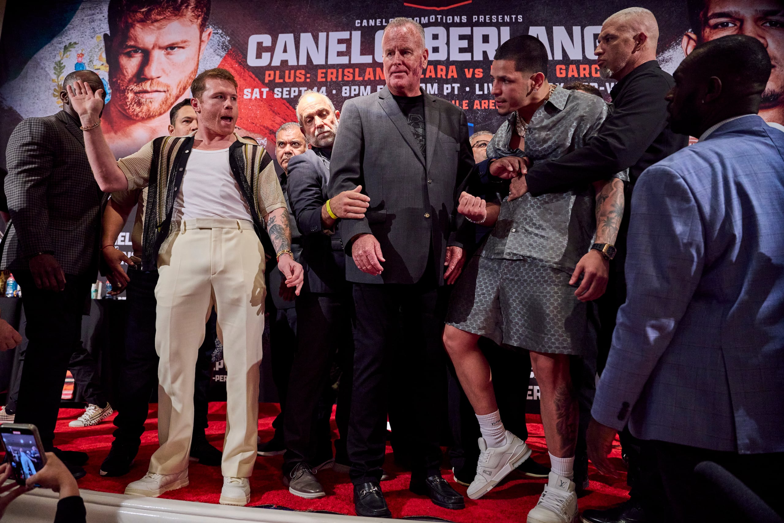 Saúl 'Canelo' Álvarez y Edgar Berlanga están convirtiéndose en enemigos reales camino a su combate de septiembre.