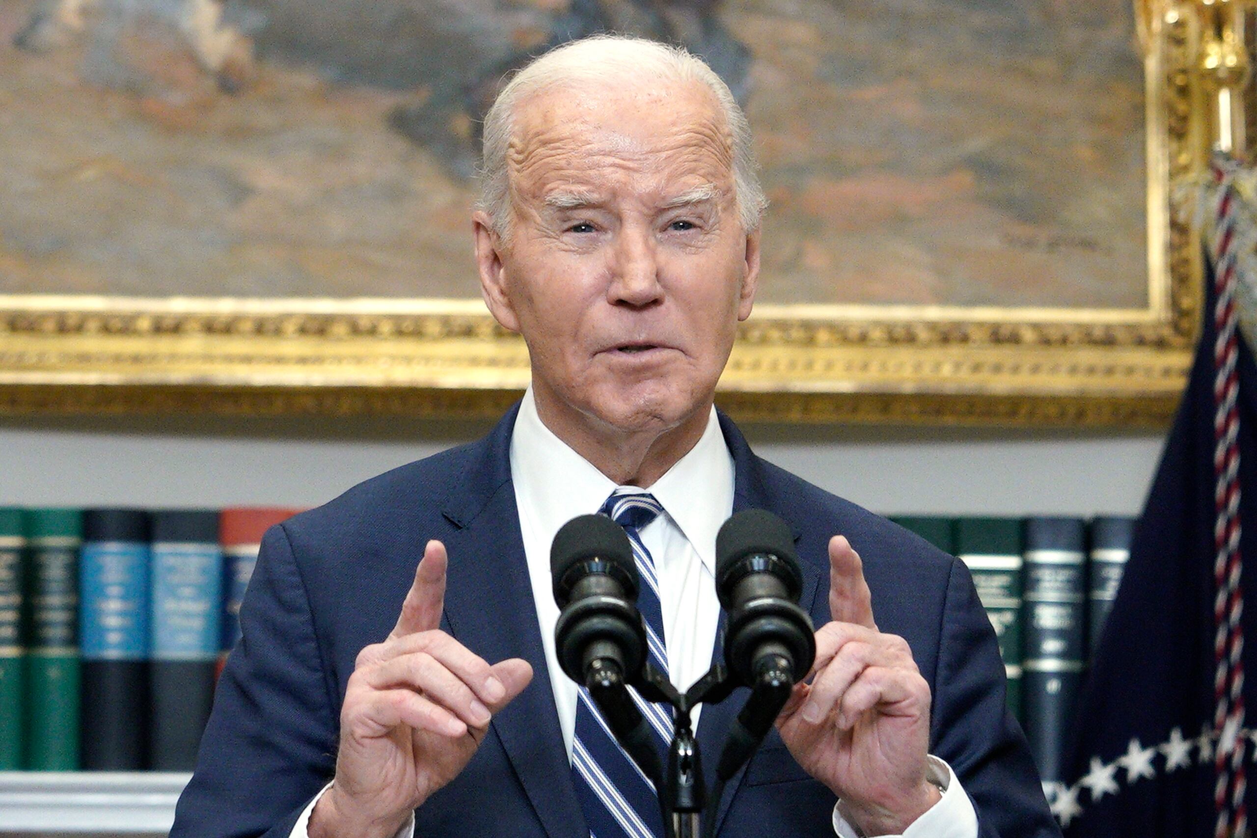 "No se inyecten lejía. Y no voten por el tipo que les dijo que se inyectaran lejía", dijo Biden ayer en un mensaje en su cuenta de X .