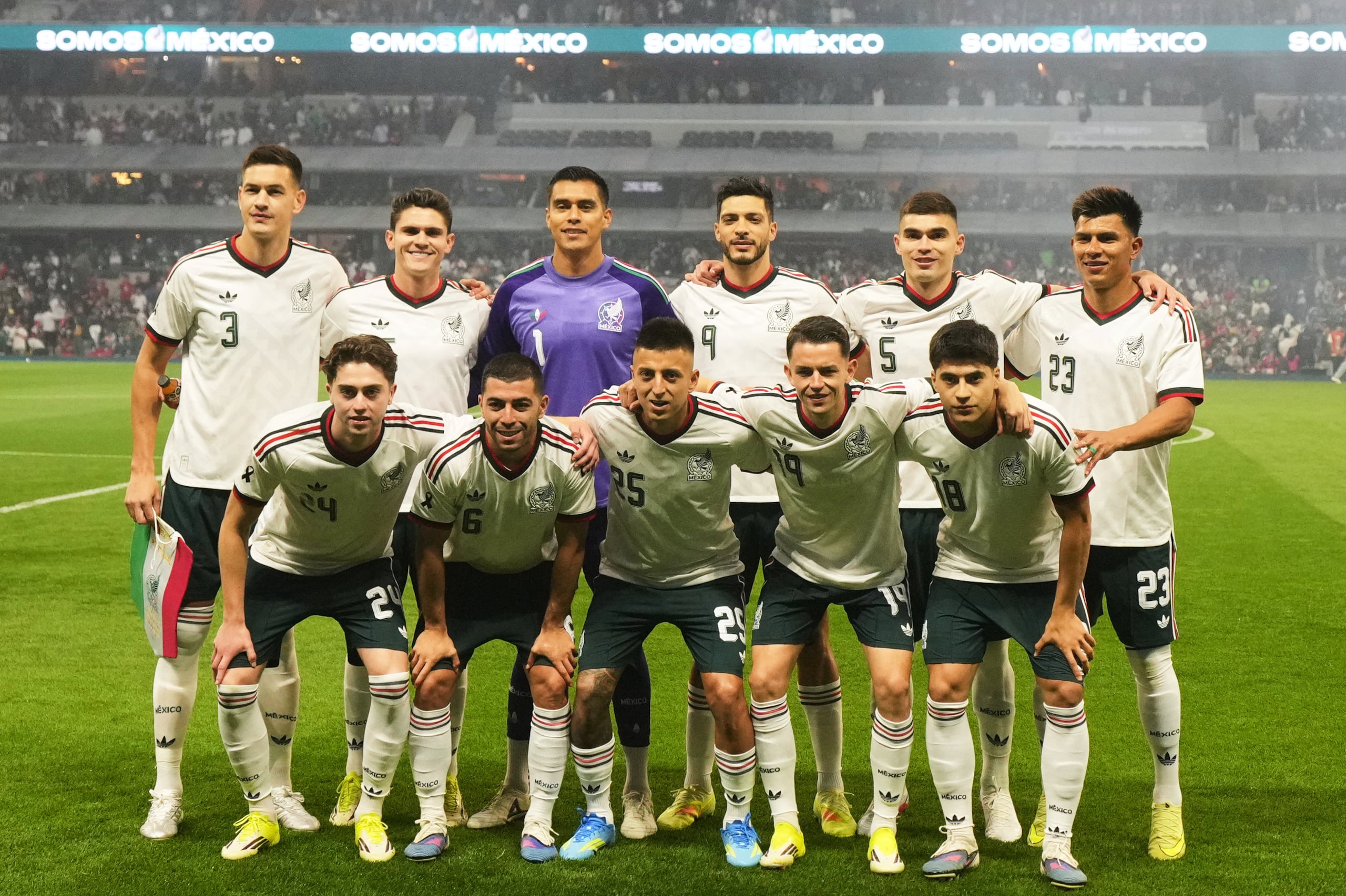 El once titular de México previo a un amistoso contra Portugal, el sábado 28 de marzo de 2026, en la Ciudad de México.