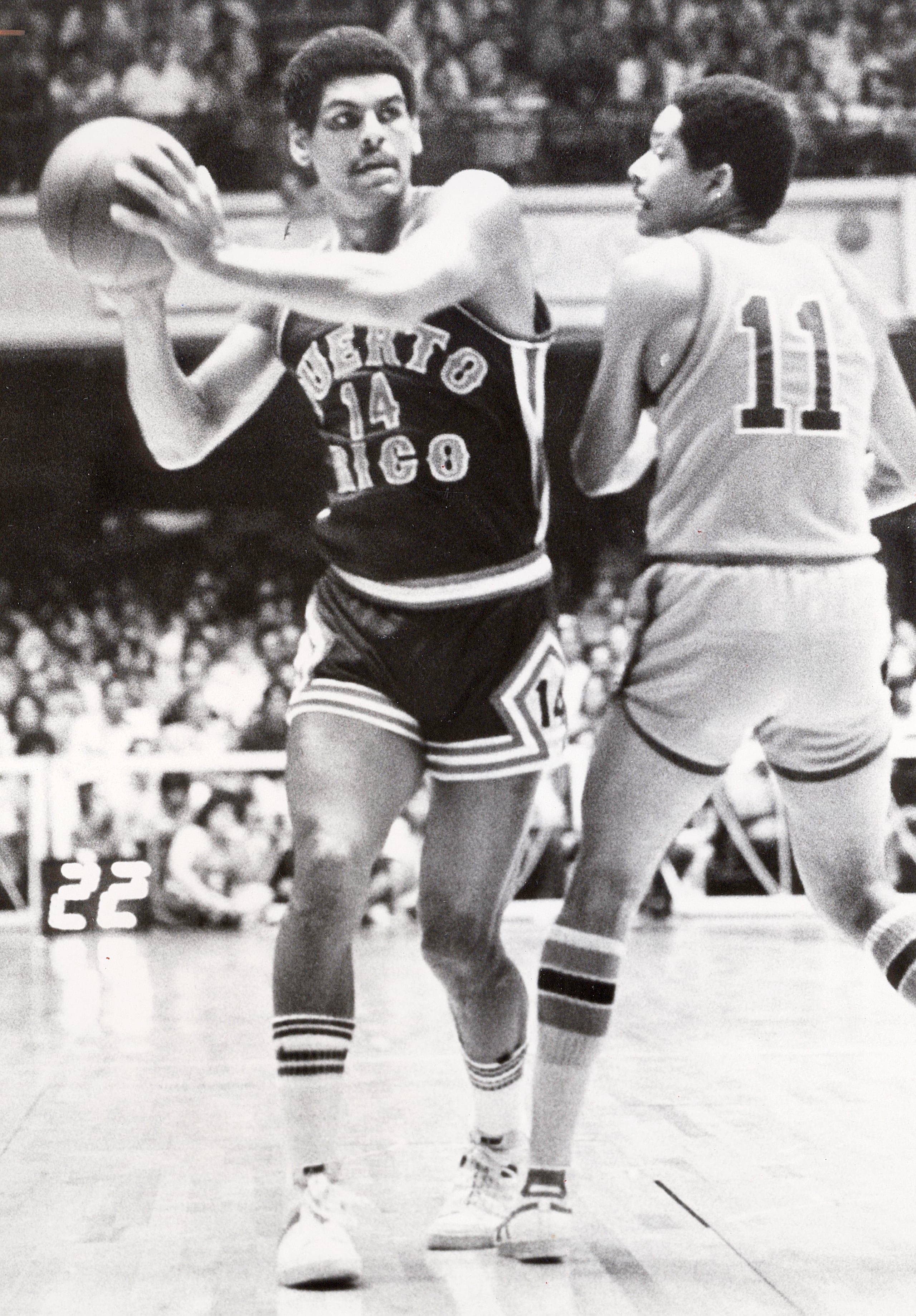 Raymond Dalmau fue parte integral del Equipo Nacional entre las décadas del 1960 y 1970. Posteriormente fue dirigente nacional y guió al equipo al cuarto lugar en el Mundial Argentina 1990.