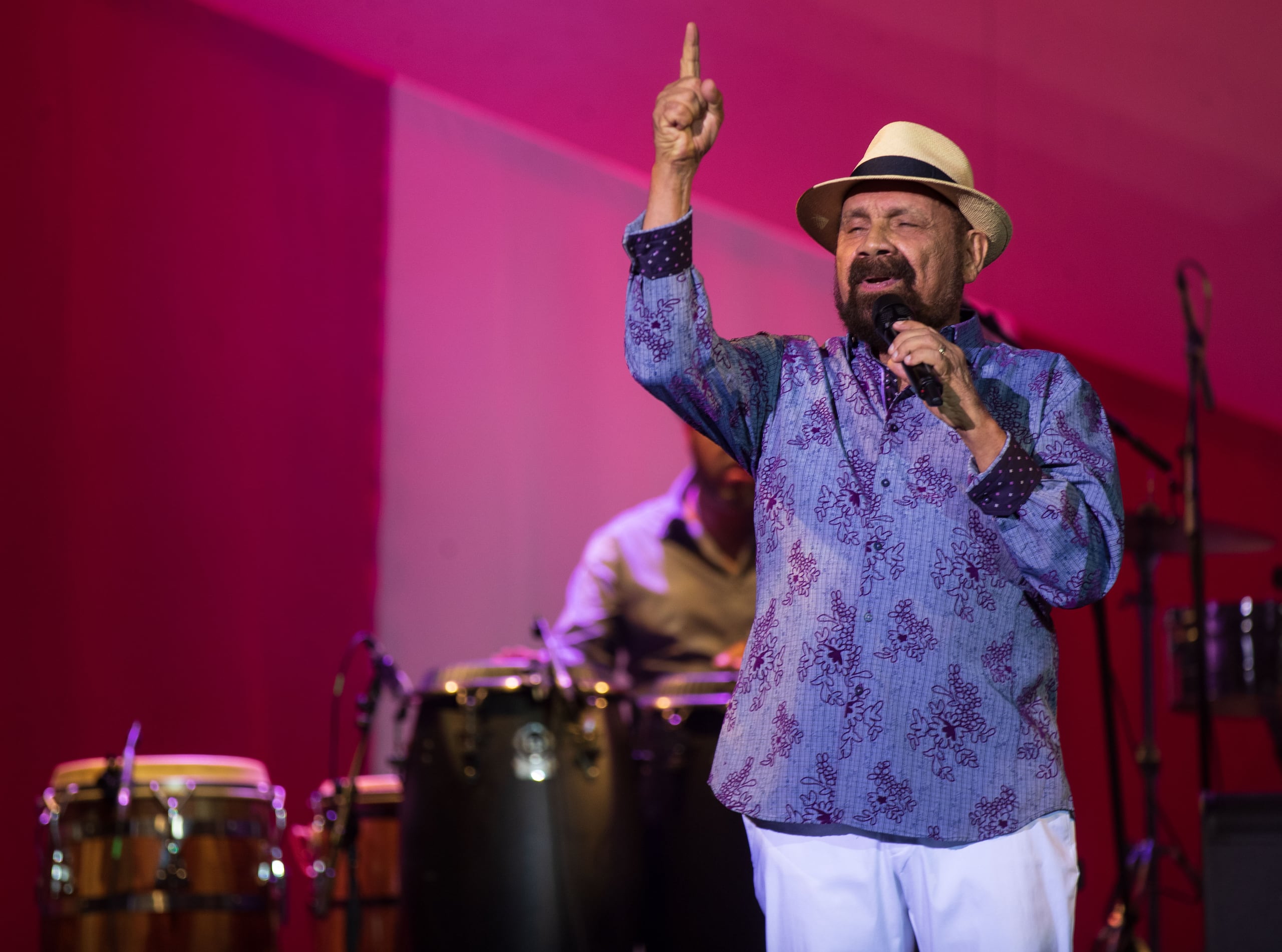 El gran cierre estará a cargo de Andrés Jiménez “El Jíbaro”.