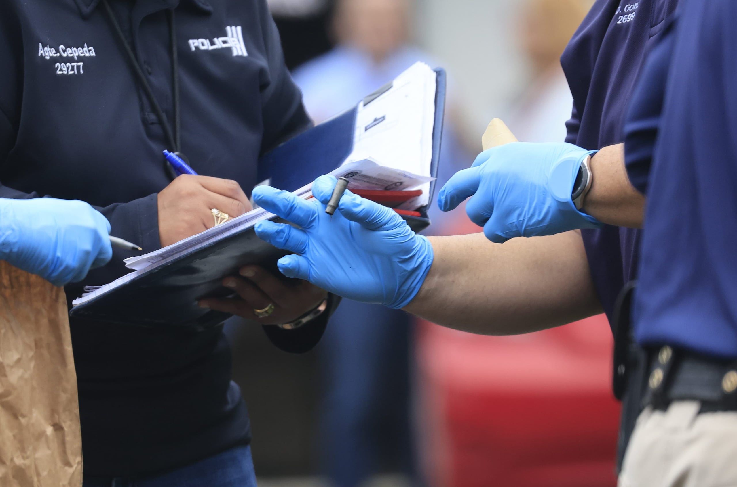 13 de febrero de 2024 - ADELANTO WEB
Asesinan a dos niños de 8 y 13 años en Río Grande
El ataque a tiros también dejó herida a una menor de 12 años y a otros tres adultos