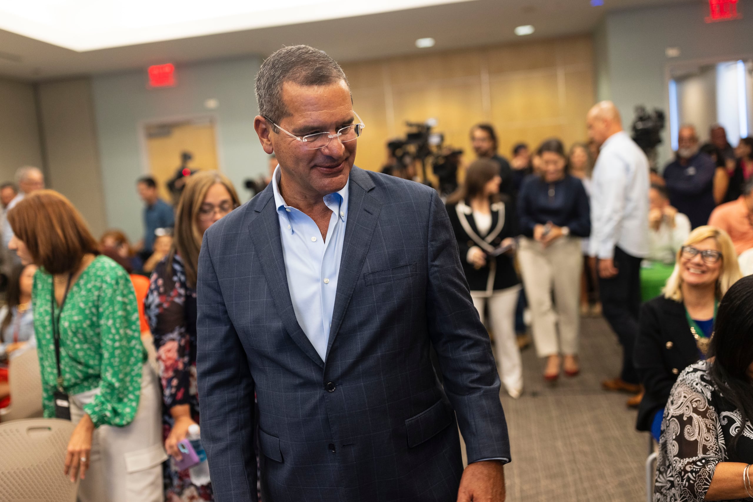 El gobernador Pedro Pierluisi aseguró que la CEE ha estado contactado a personas que solicitaron votar en las primarias del PNP y del PPD, para conocer cuál es su preferencia y poder así eliminar una de las dos solicitudes.