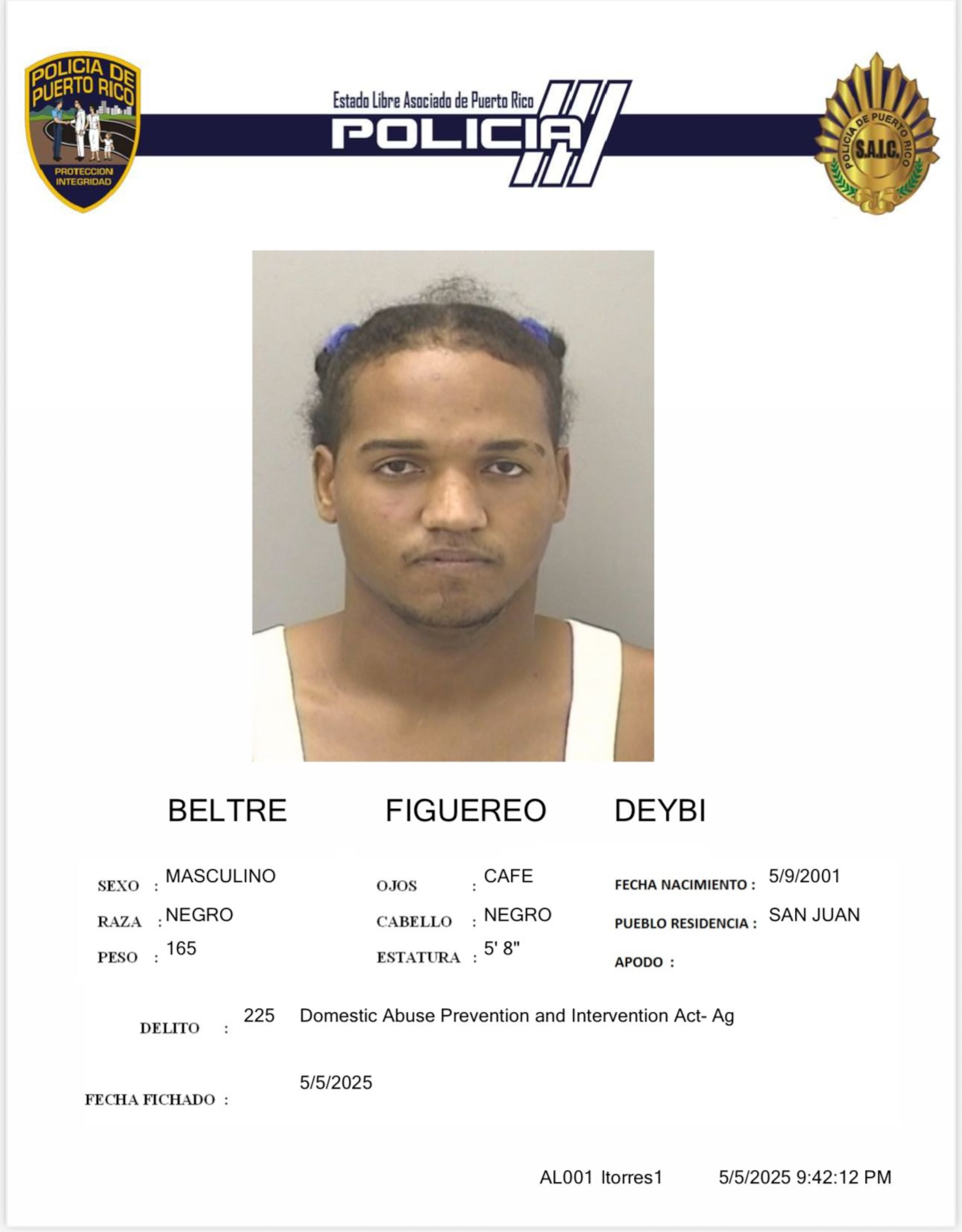 Deybi Beltré Figuereo, está acusado por violencia doméstica.
