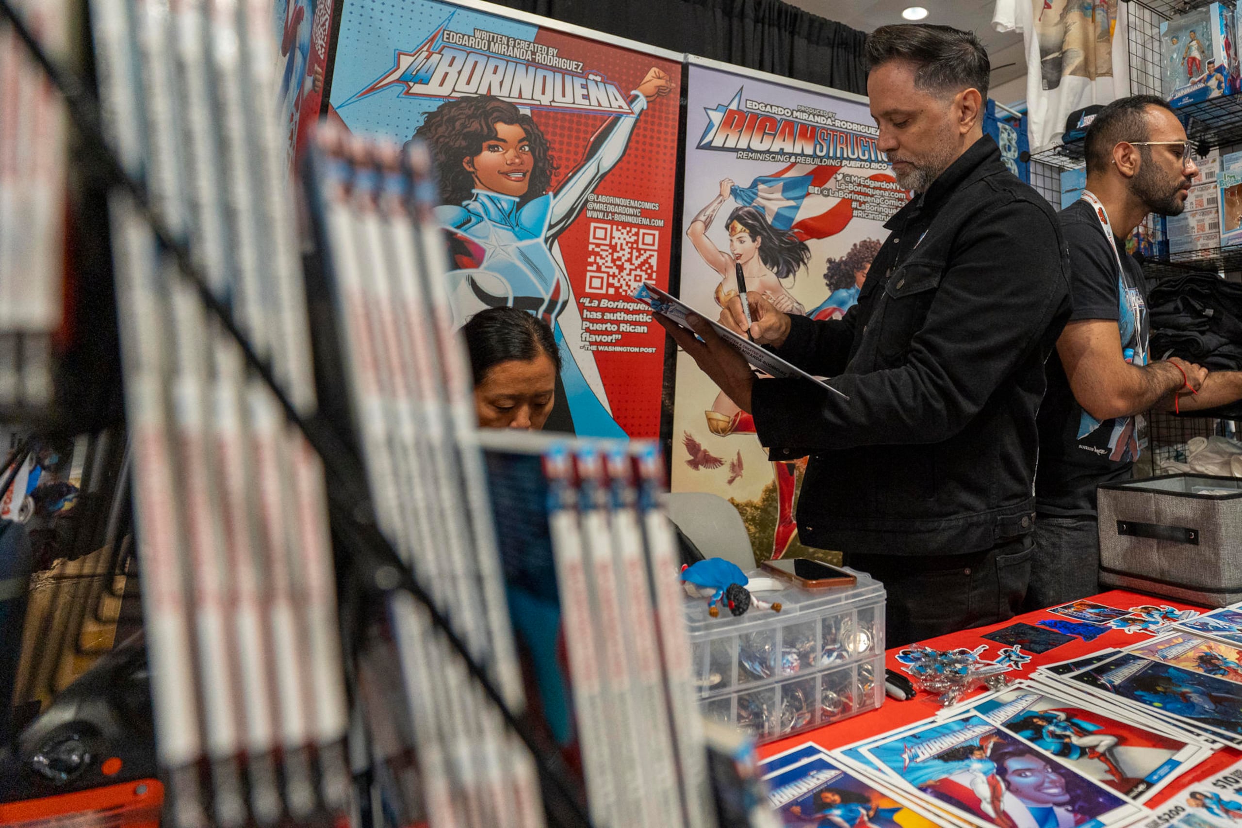 El novelista gráfico Edgardo Miranda, creador de 'La Borinqueña'.