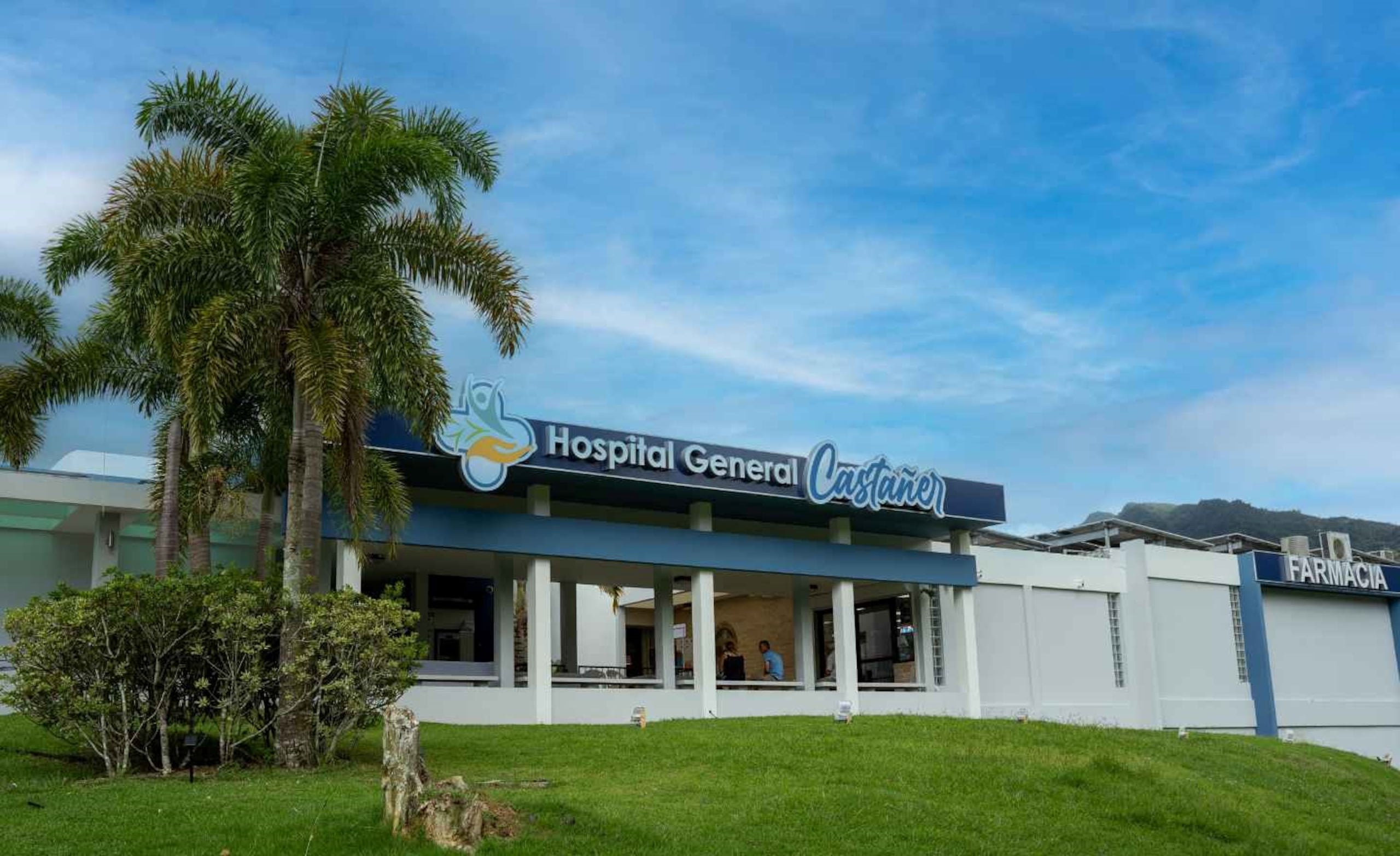 El Hospital General Castañer, el único hospital y Centro de Salud Federal Cualificado (Centro 330) en Puerto Rico.