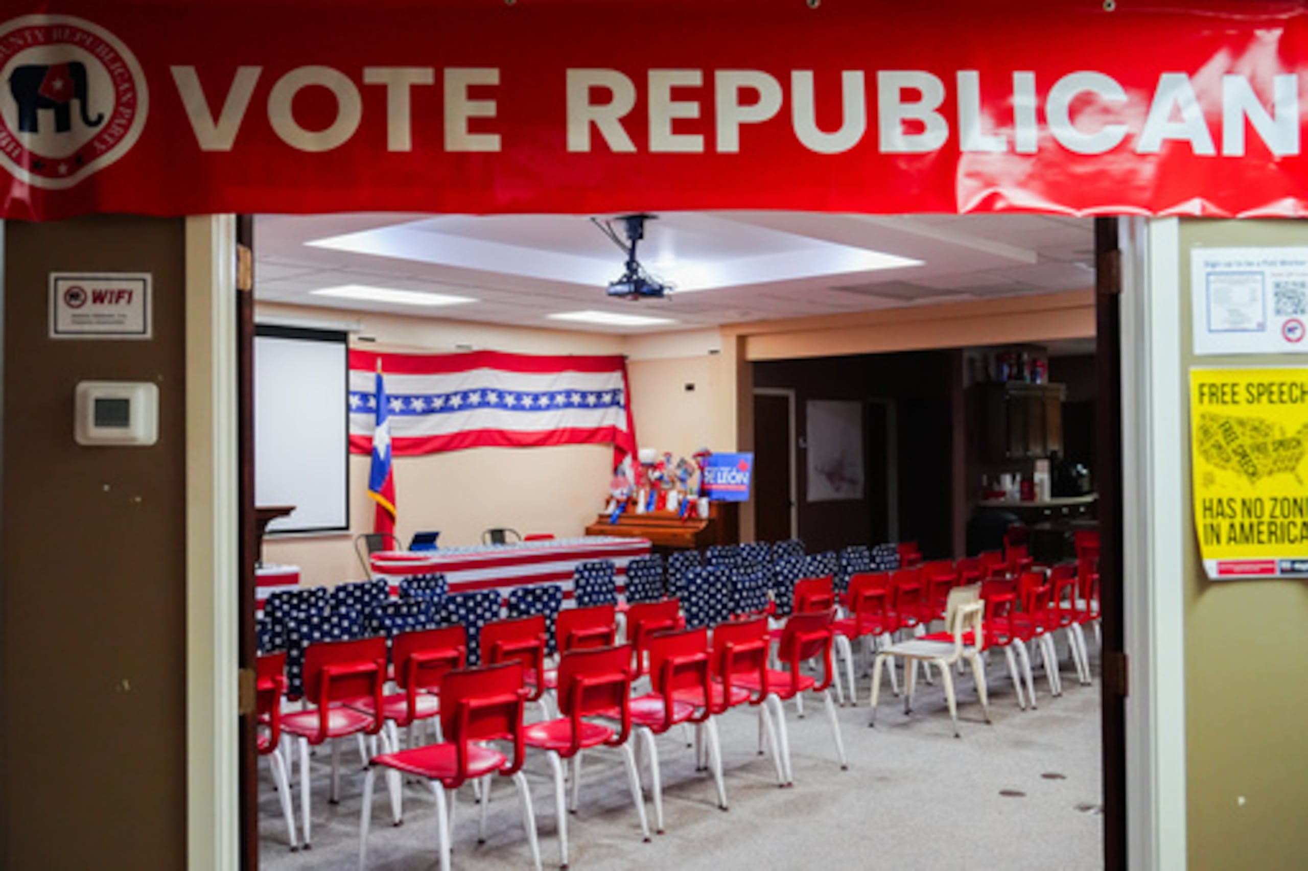ARCHIVO - La sede del Partido Republicano del condado de Hidalgo, el miércoles 16 de septiembre de 2026, en McAllen, Texas. (Foto AP/Julia Demaree Nikhinson, archivo)
