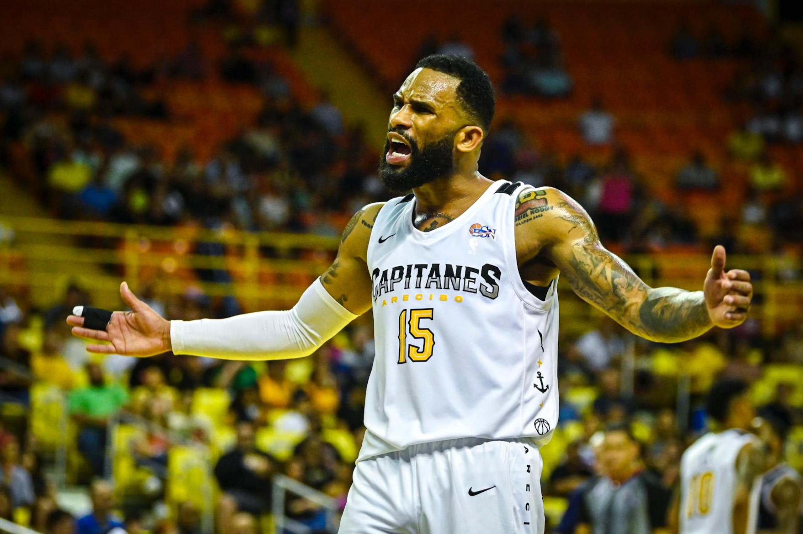 El BSN determinó que Walter Hodge incurrió en agresión verbal contra el apoderado de Leones de Ponce.