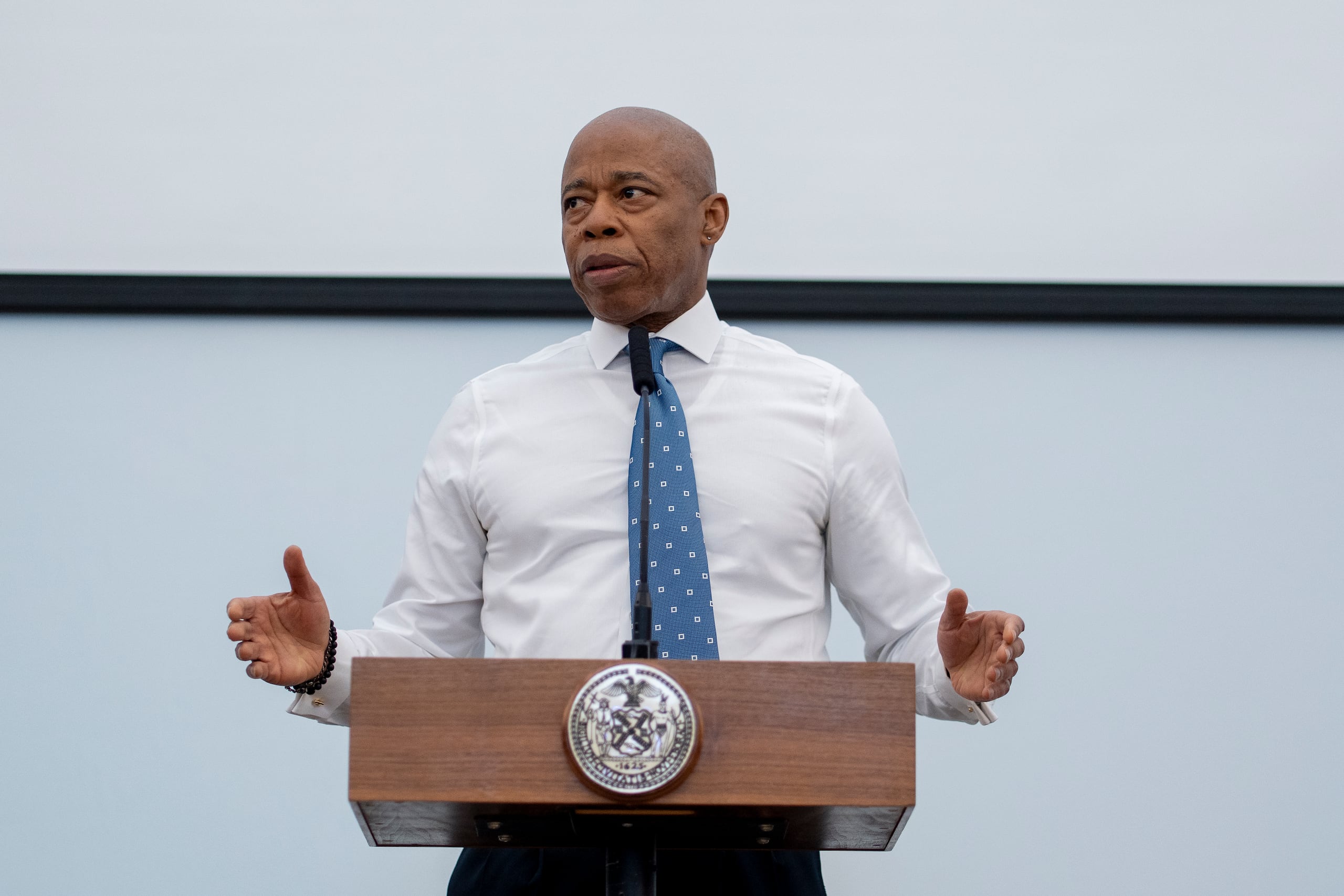 Adams recordó al cantante Rubby Pérez, quien fue homenajeado el año pasado en Nueva York.