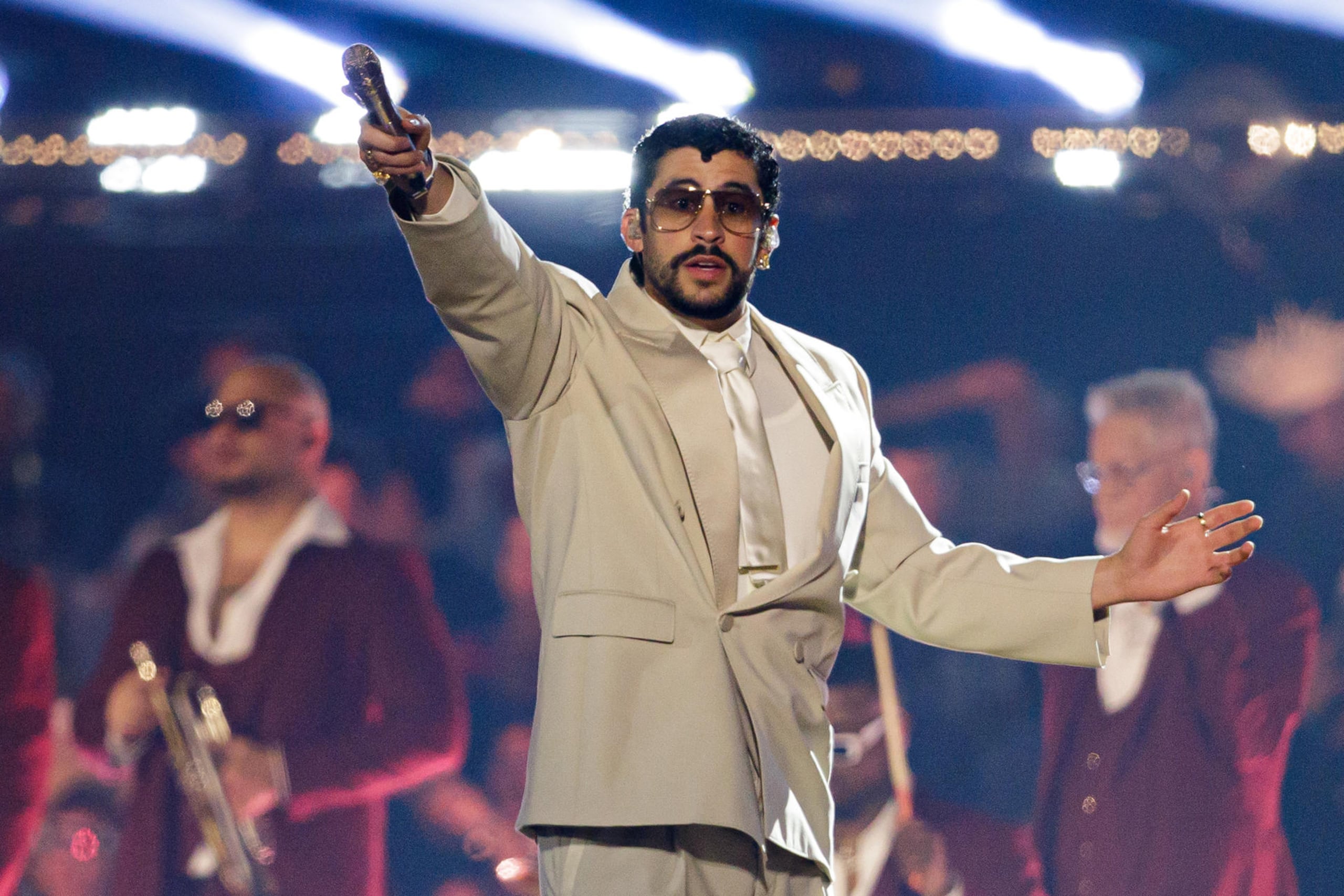 El gesto se produjo durante la segunda fecha del artista en la capital antioqueña.