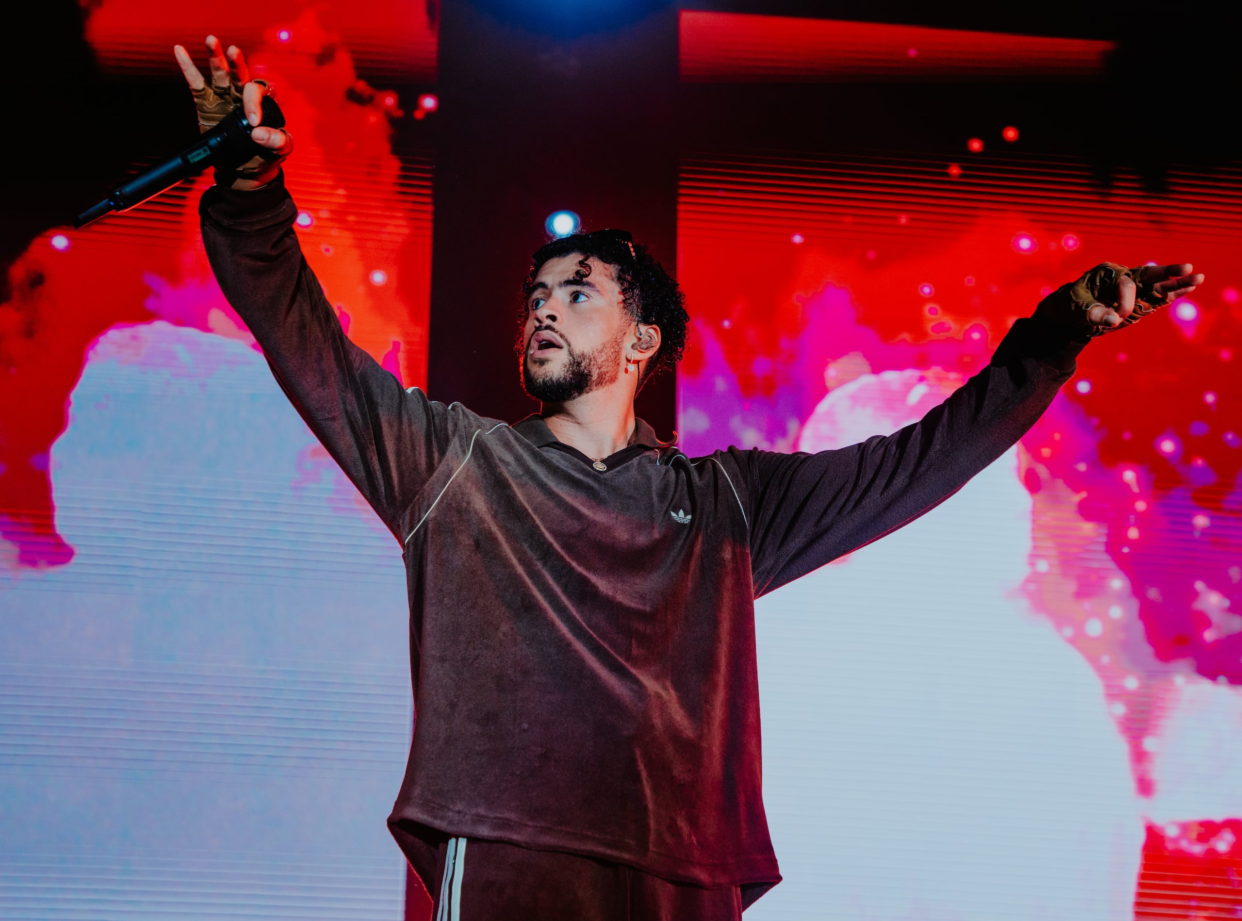 El Conejo Malo hubiera interpretado a "Juan Carlos Estrada Sánchez", nombre en los cómics de quien se convierte en un luchador bajo el seudónimo "El Muerto".