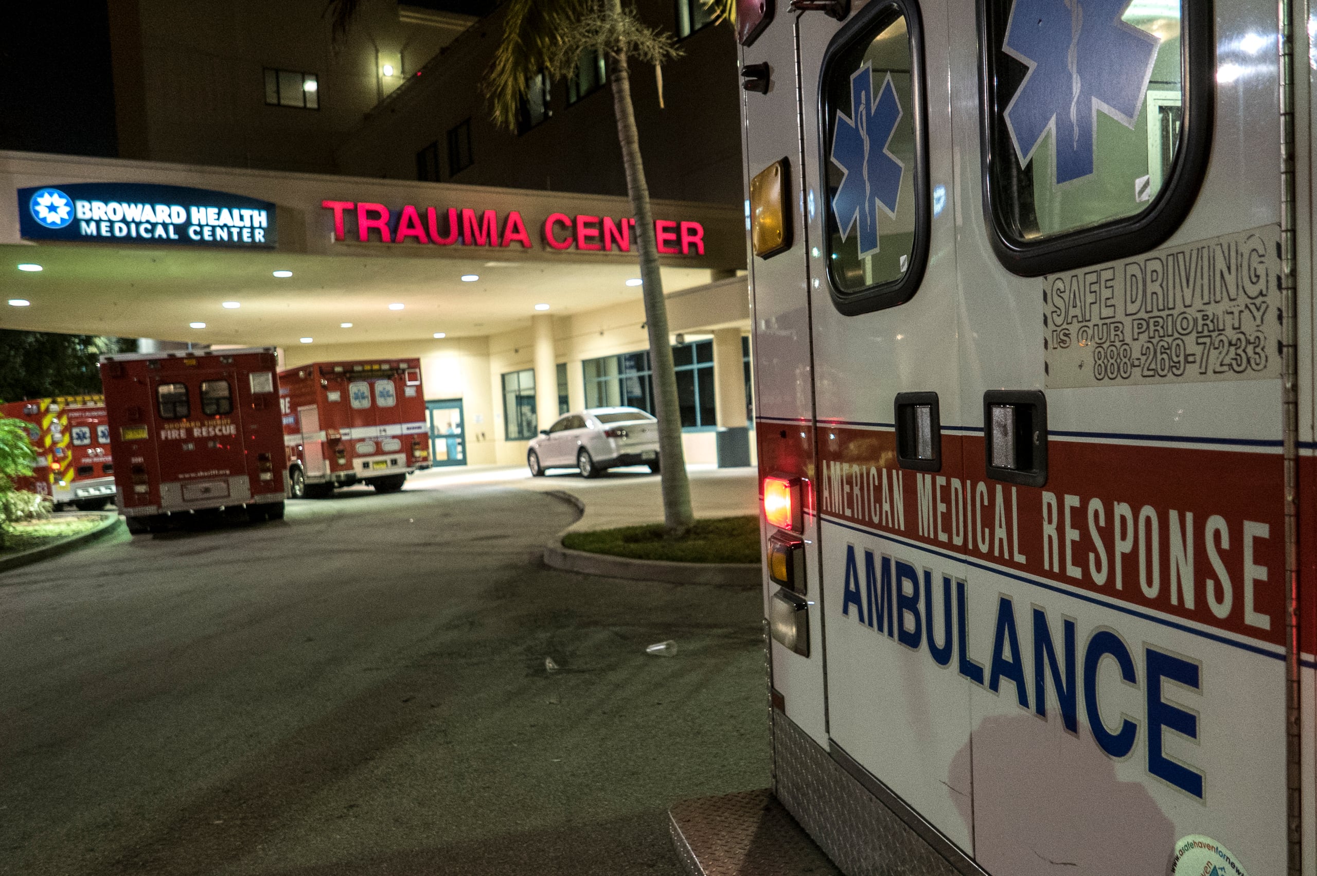 Las menores fueron trasladadas a un hospital.