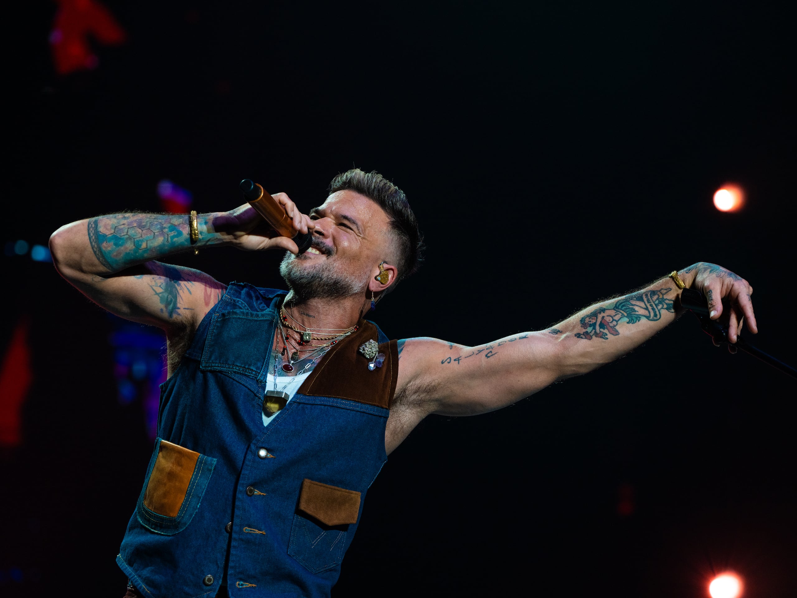 Pedro Capó se presenta el domingo en las fiestas patronales de Aguadilla.