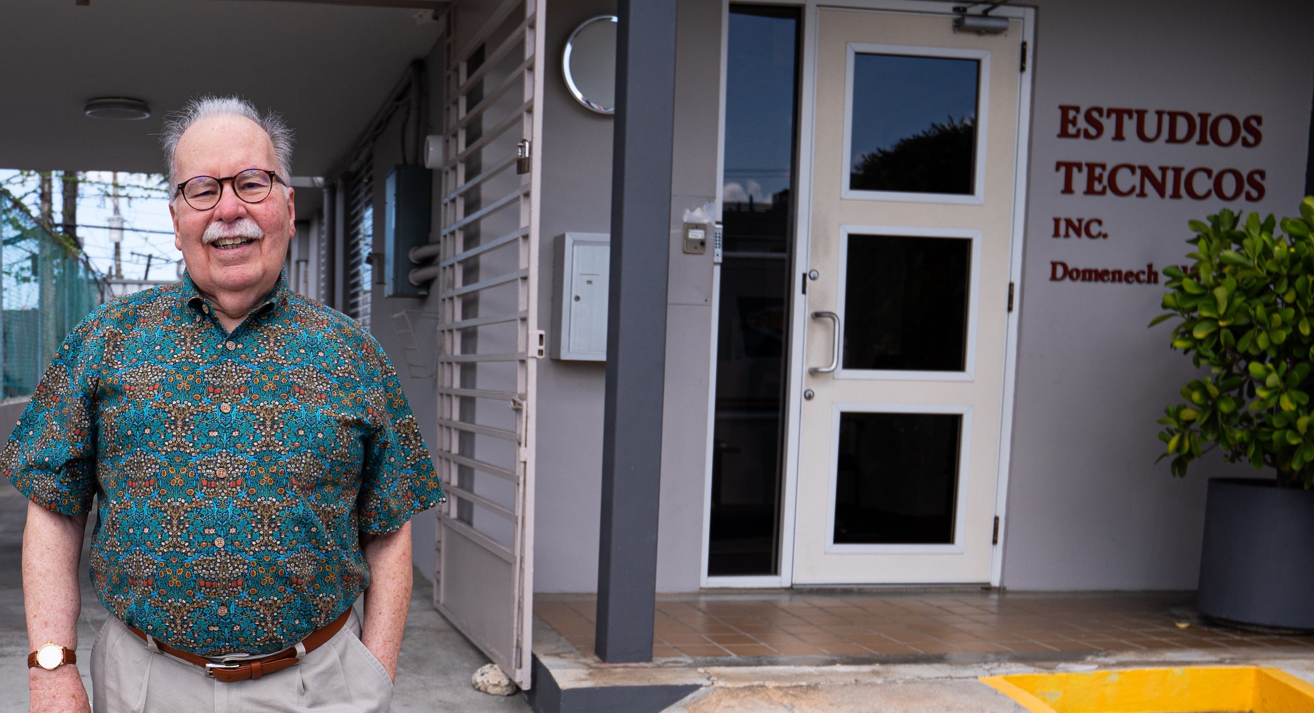 José J. Villamil, B.Sc., fundador de Estudios Técnicos, Inc.