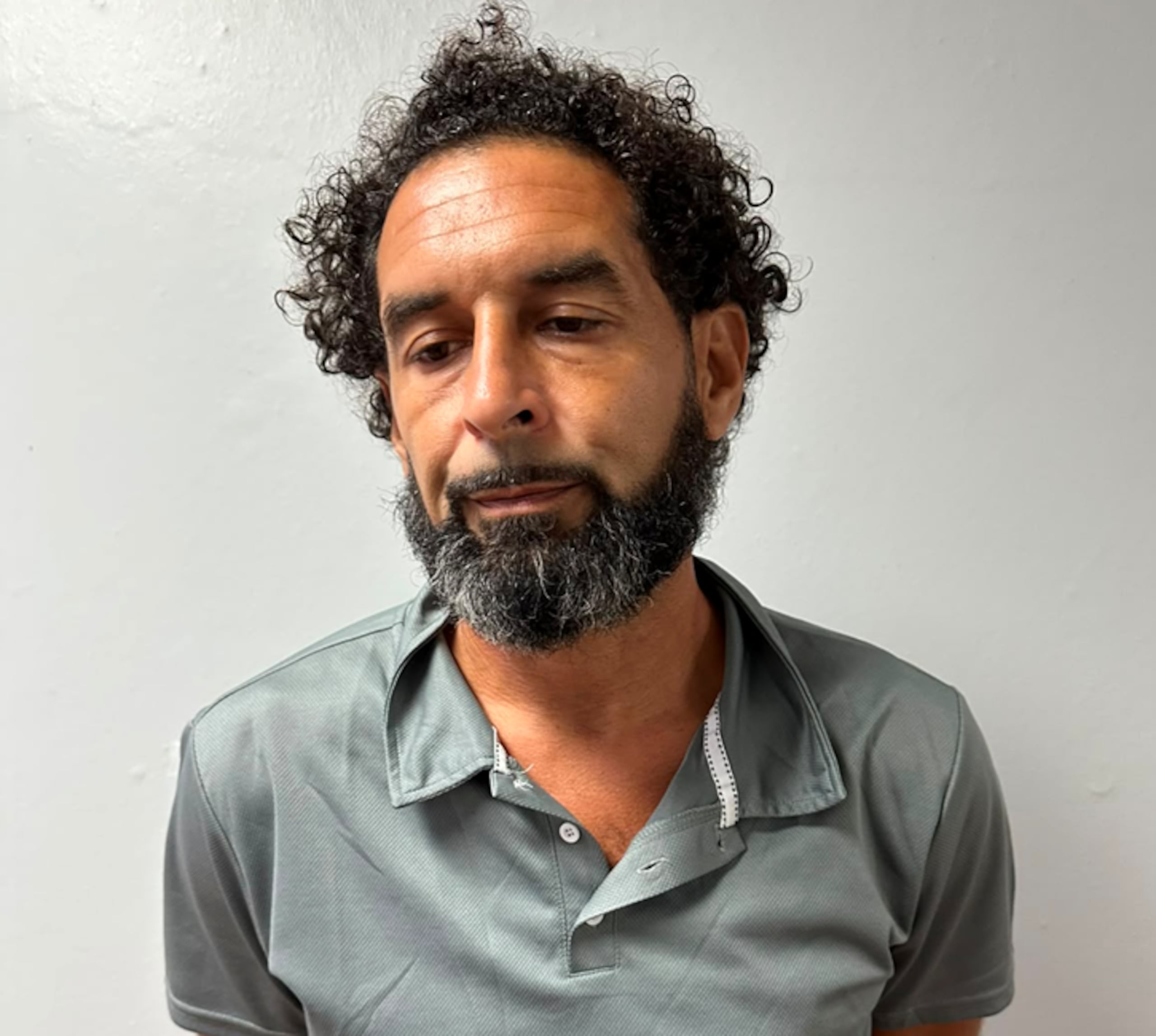 El fugitivo Luis Antonio Torres, fue arrestado en los predios de la Base Ramey, en Aguadilla.